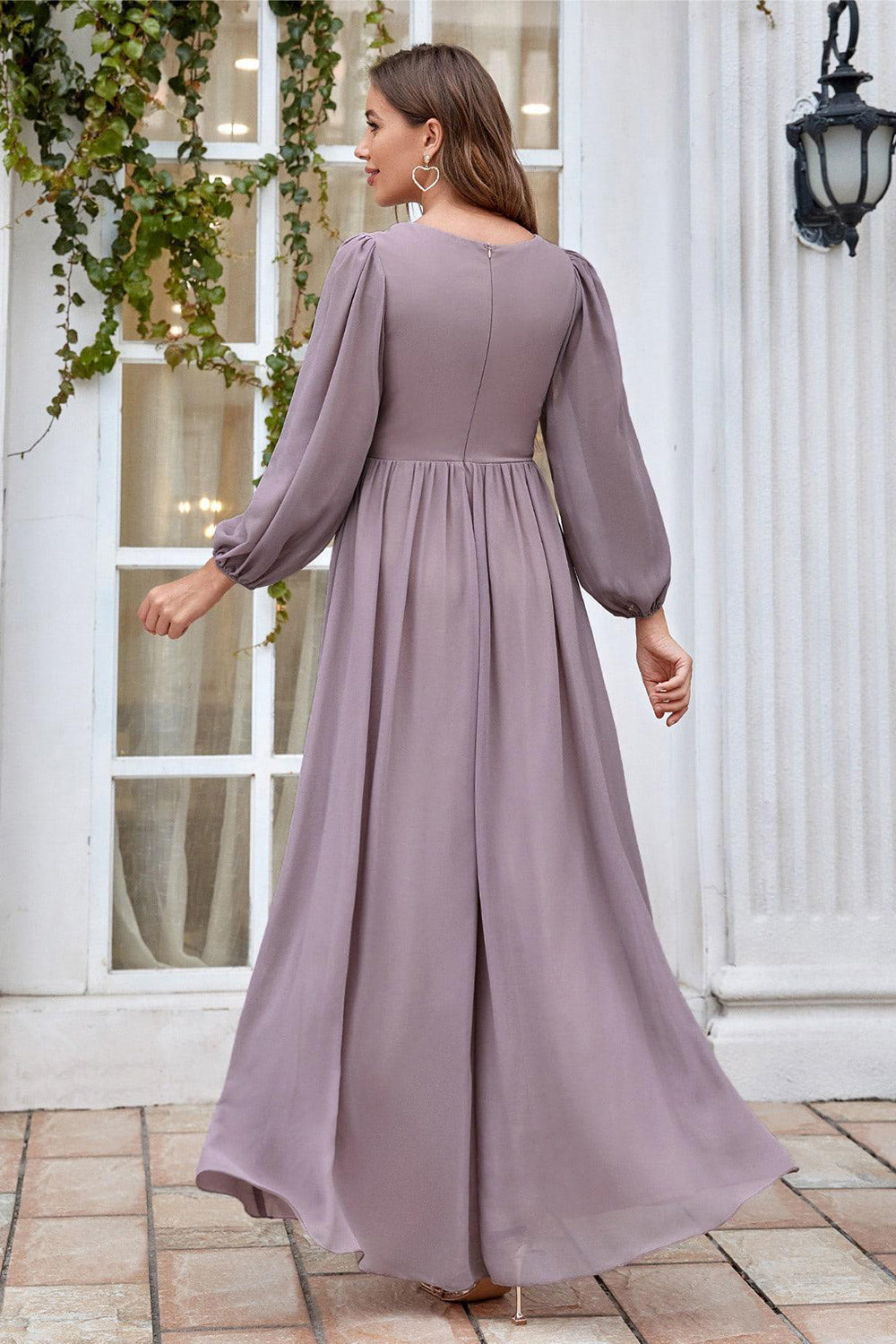 Robe de mariée coupe trapèze bordeaux à manches longues pour la mère de la mariée