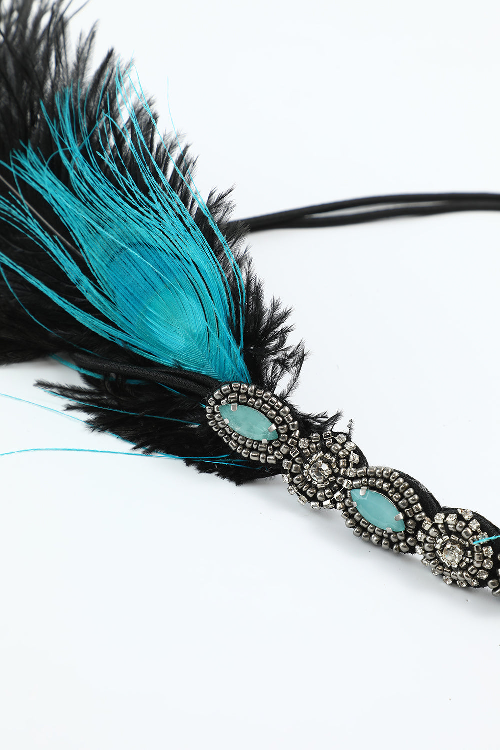 Parure d'accessoires de fête années 20 : bandeau, boucles d'oreilles pendantes, cinq pièces