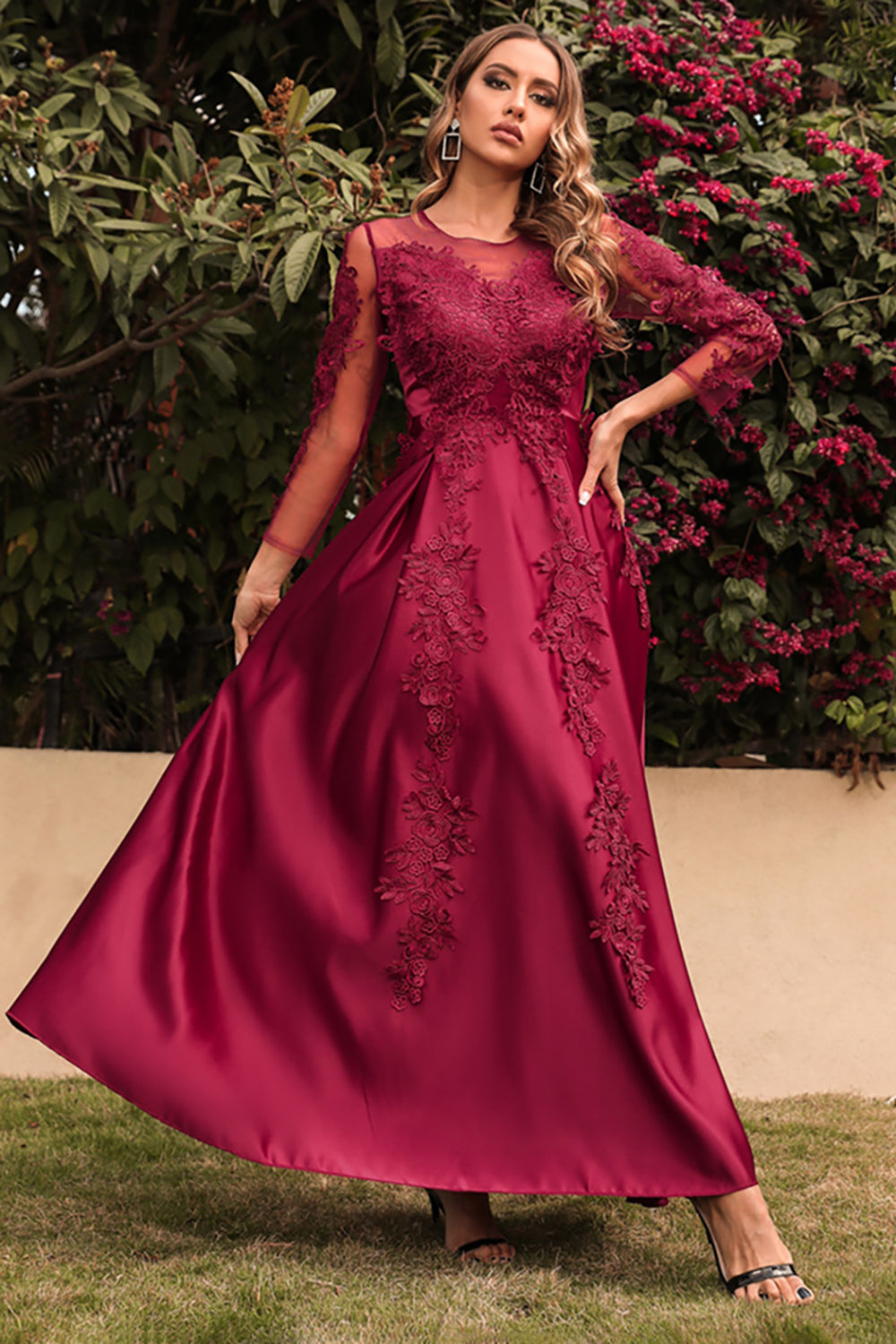 Robe mère de la mariée trapèze en satin à manches longues