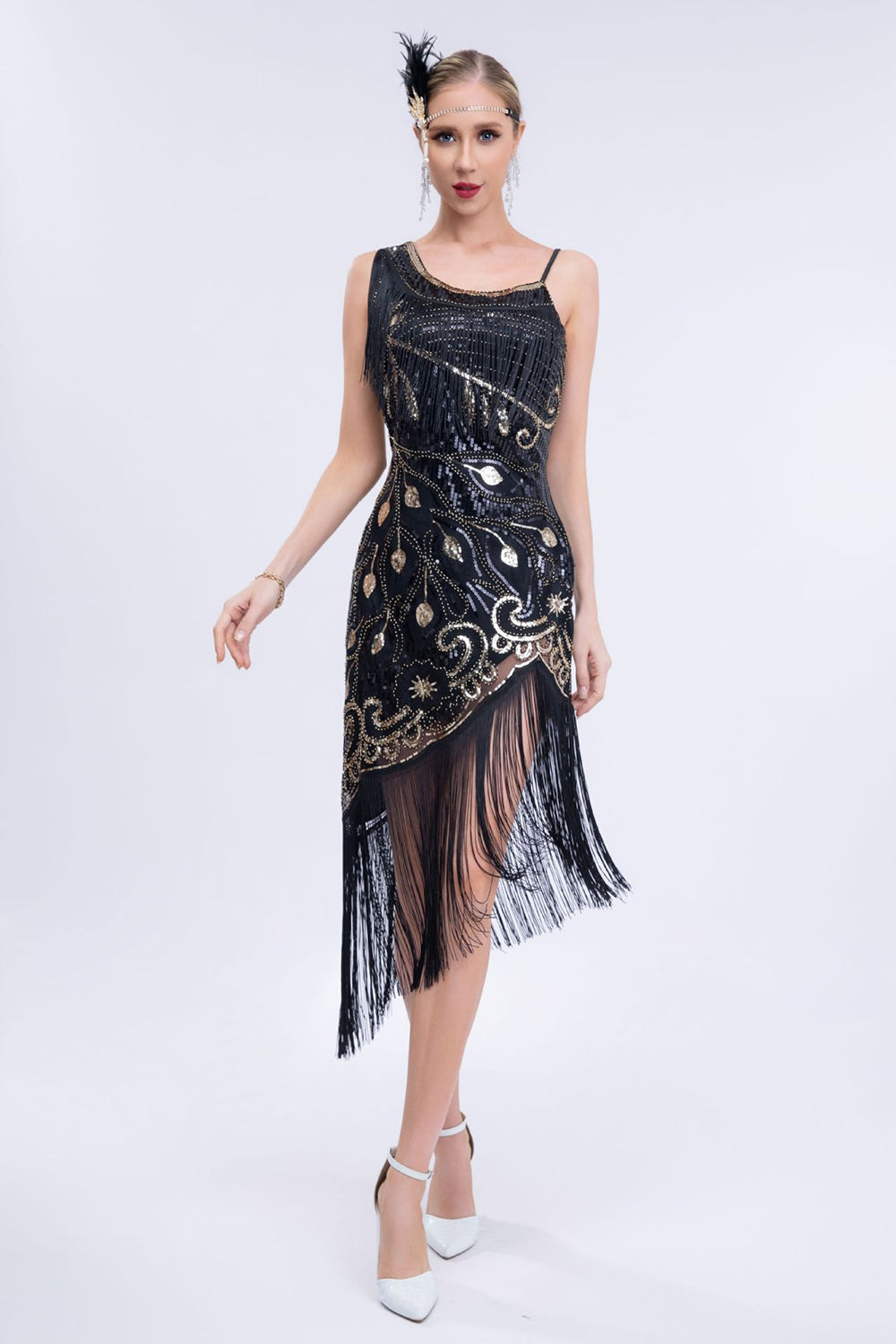 Robe années 20 asymétrique noire pailletée à franges