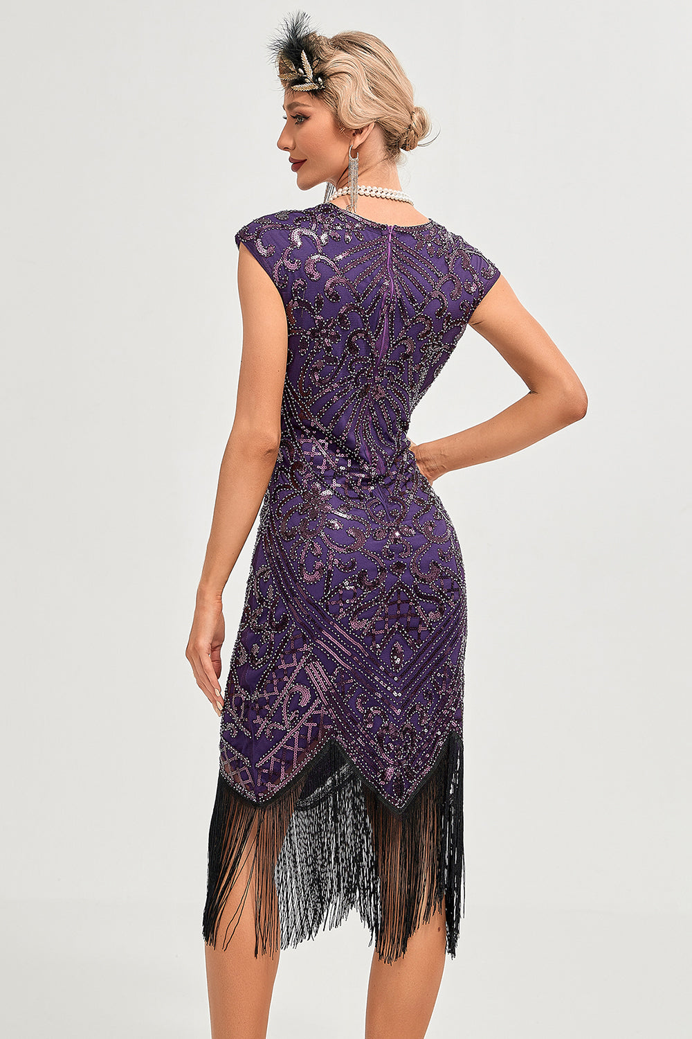 Robe Gatsby noire à franges perlées scintillantes années 20