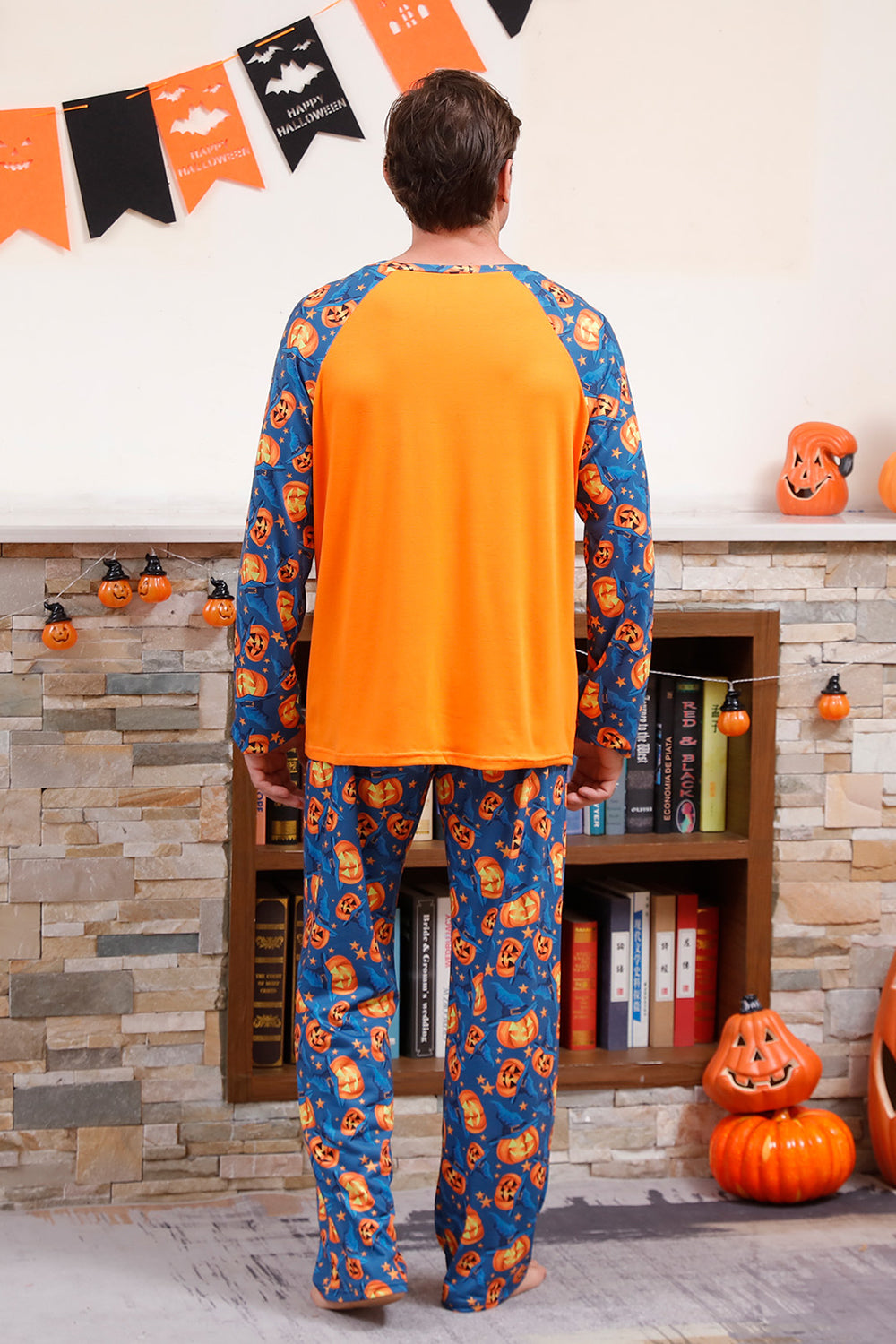 Pyjama d'Halloween familial à manches longues avec imprimé citrouille orange