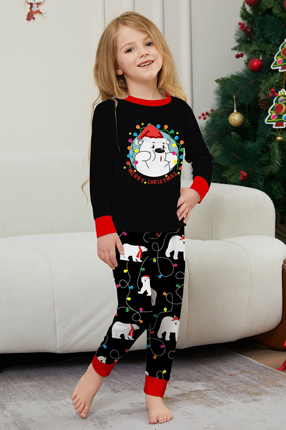 Pyjama noir à manches longues avec motif de poires, assorti pour toute la famille