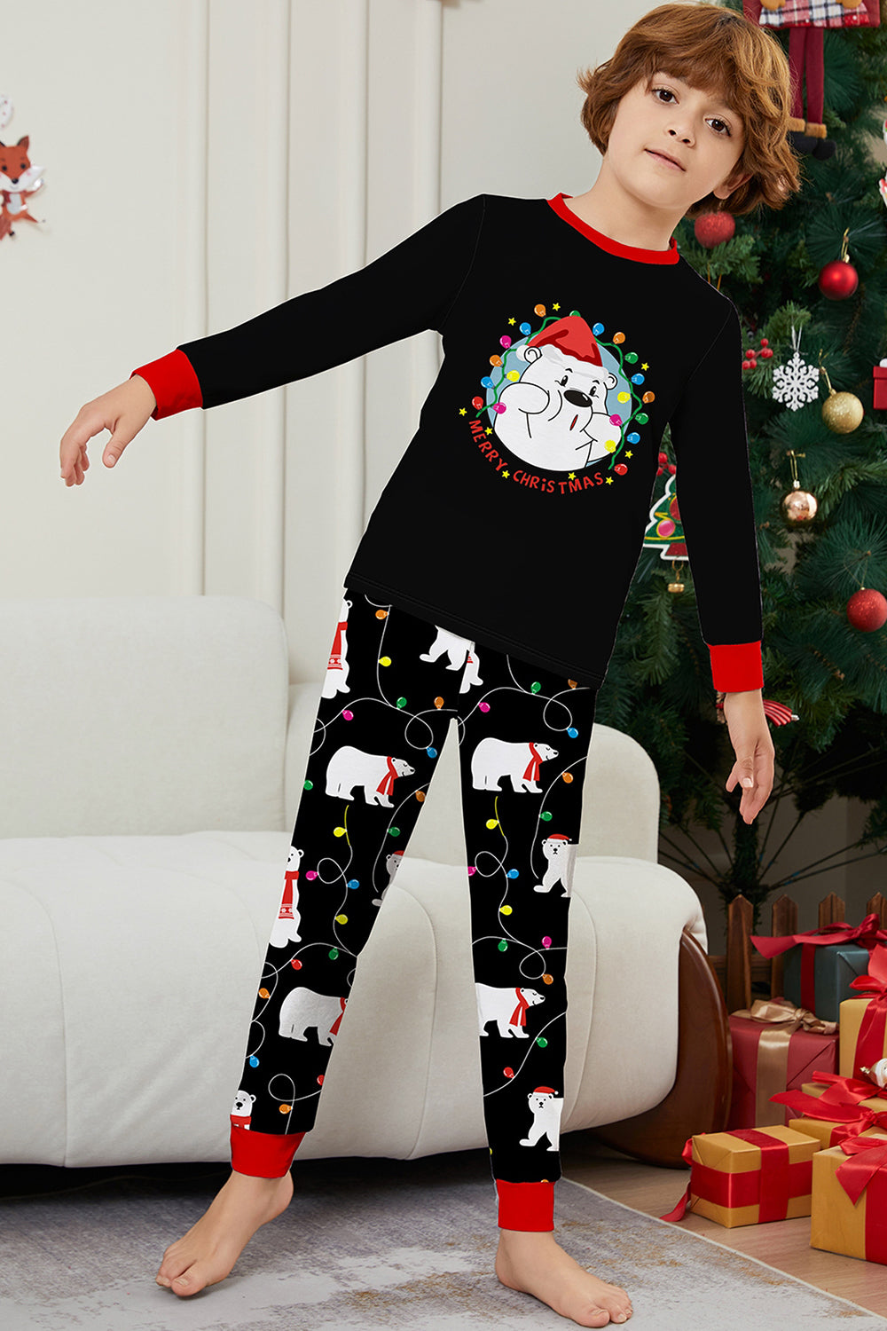 Pyjama noir à manches longues avec motif de poires, assorti pour toute la famille