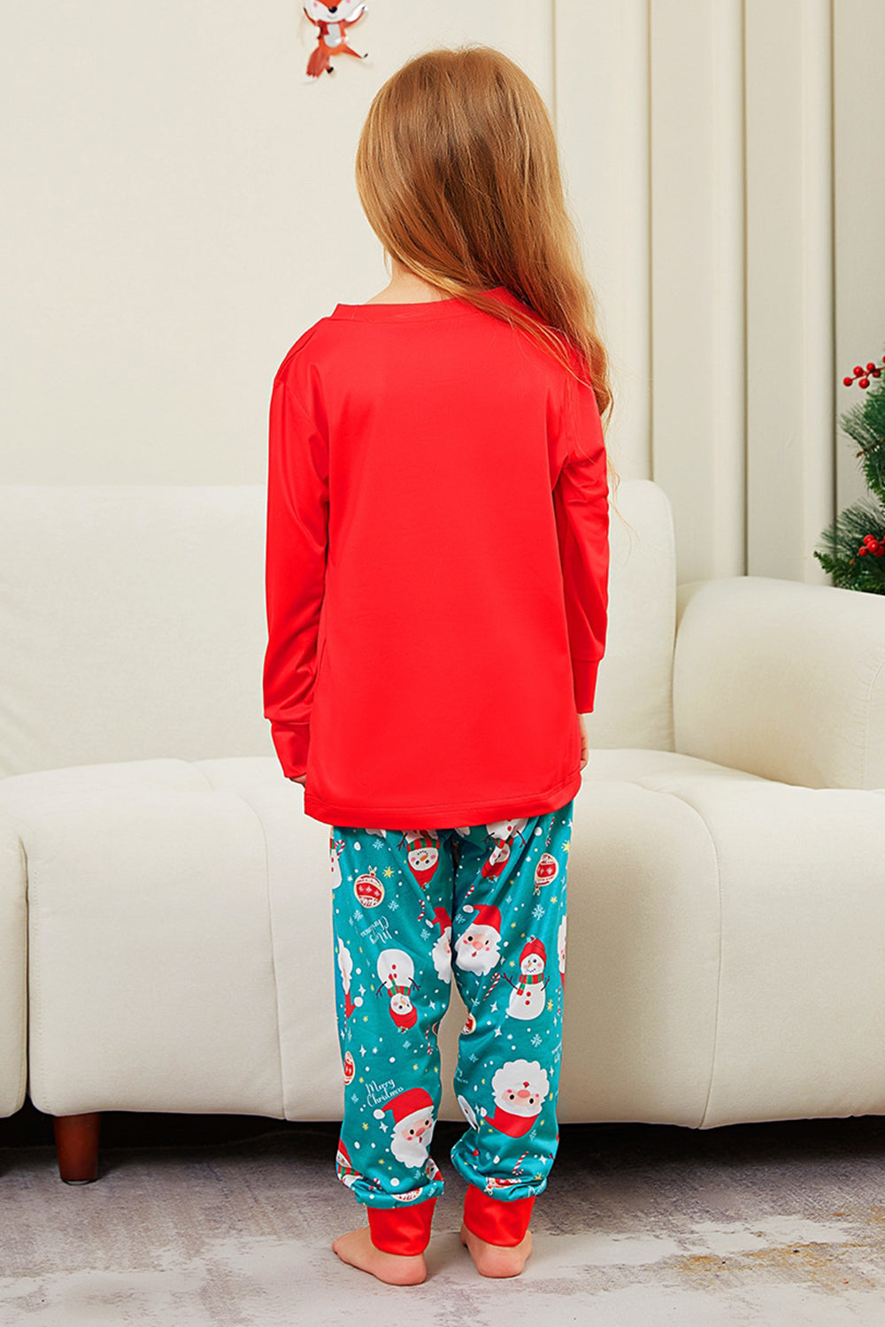 Pyjamas de Noël rouges assortis pour toute la famille avec imprimé Père Noël