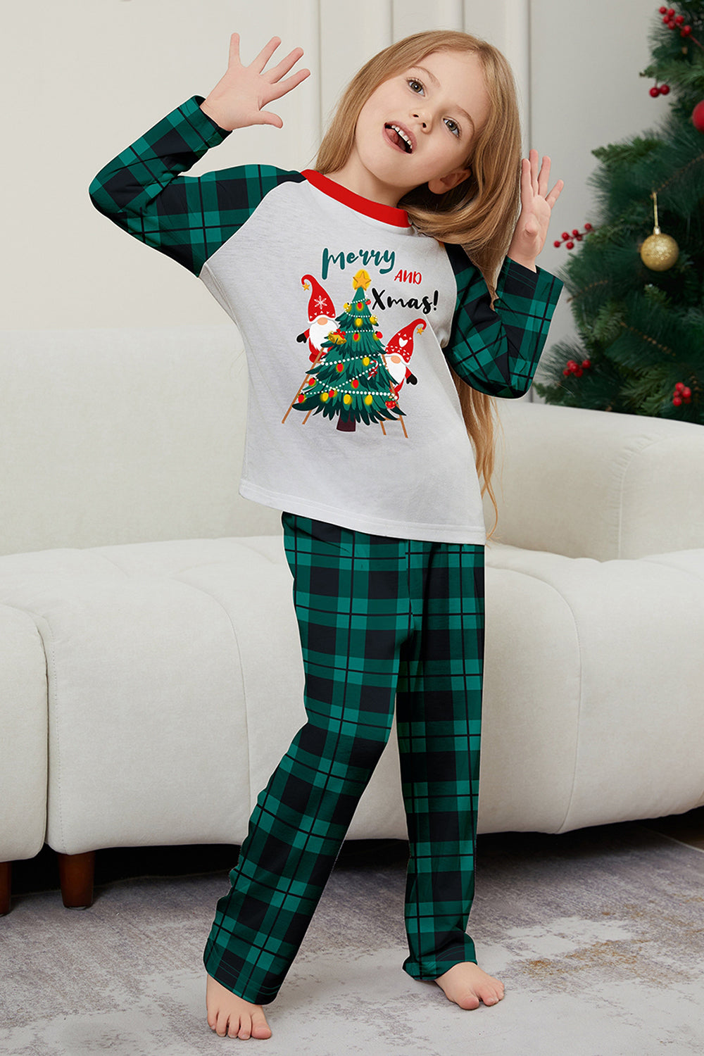 Green Merry Christmas Plaid Print Family Matching Pajamas Set