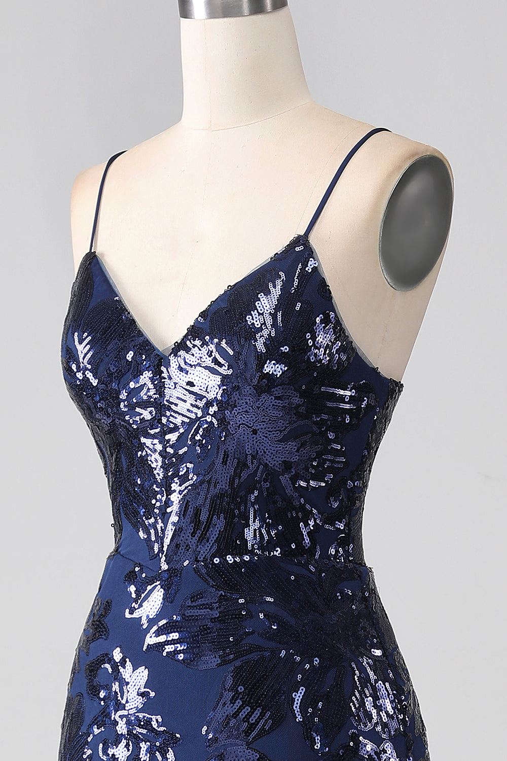 Robe de bal sirène à sequins scintillants, fines bretelles et fente