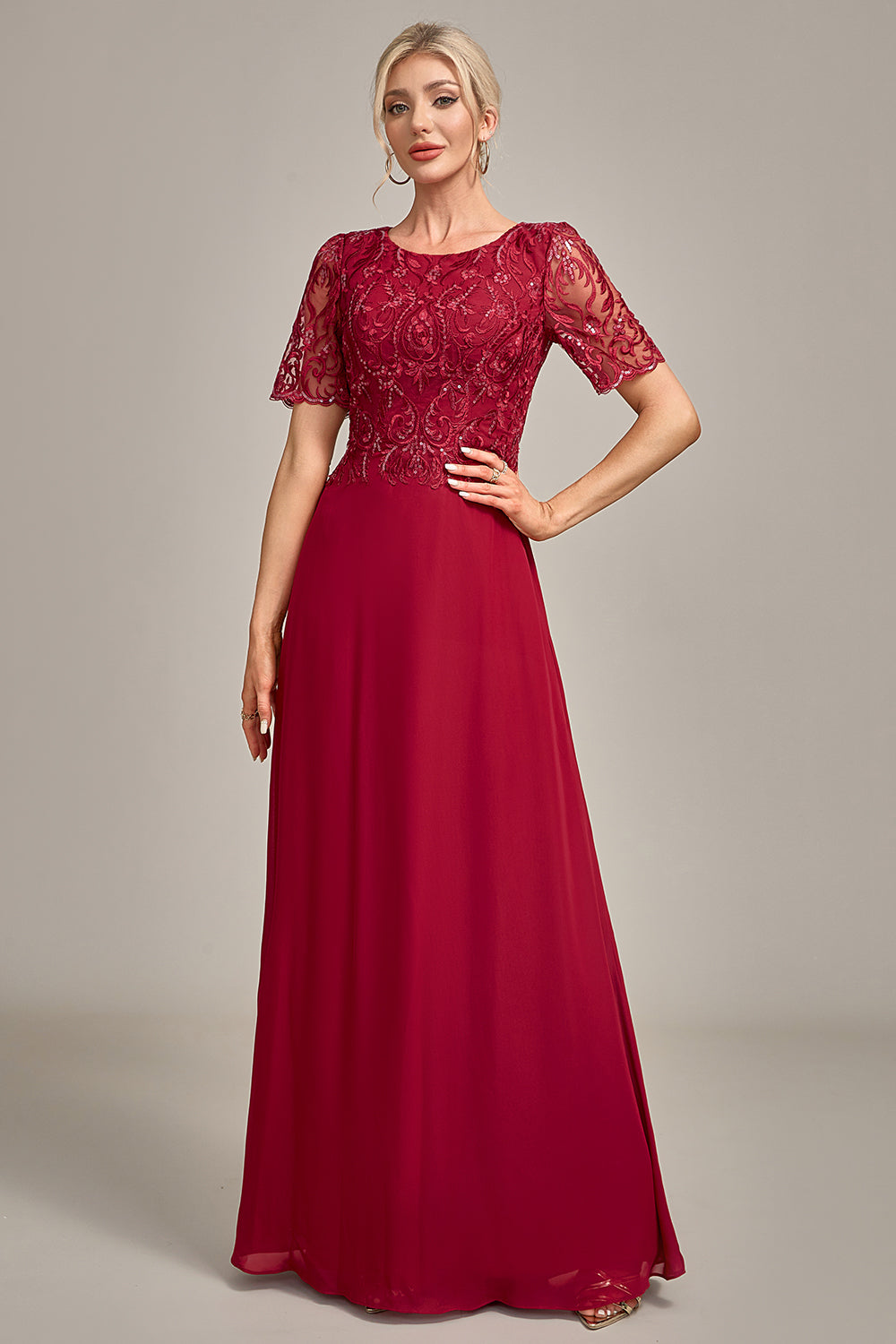 Robe de chœur longue à encolure ronde et ligne A bordeaux avec paillettes