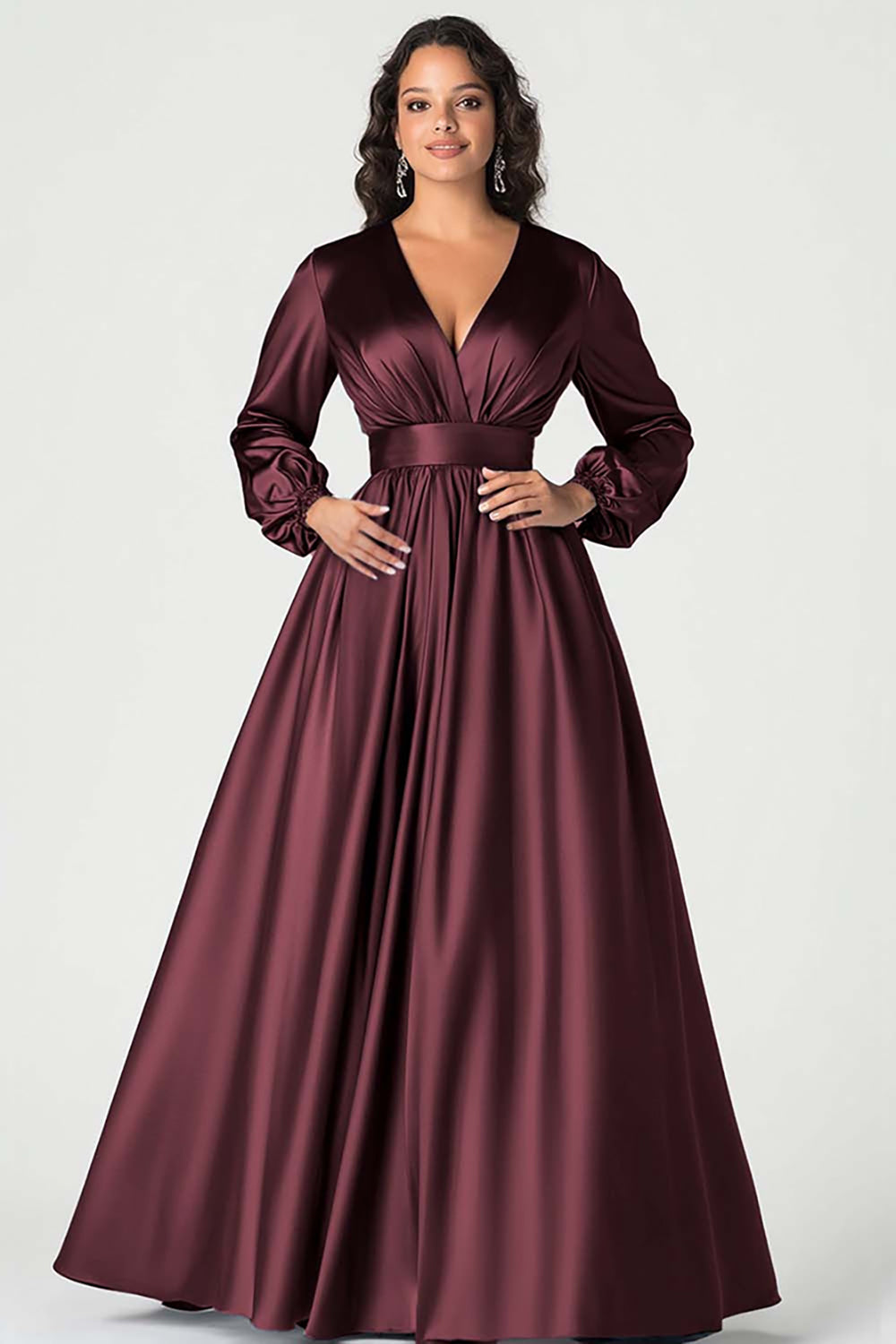 Robe de mère de la mariée en satin gris-bleu à col en V et manches longues