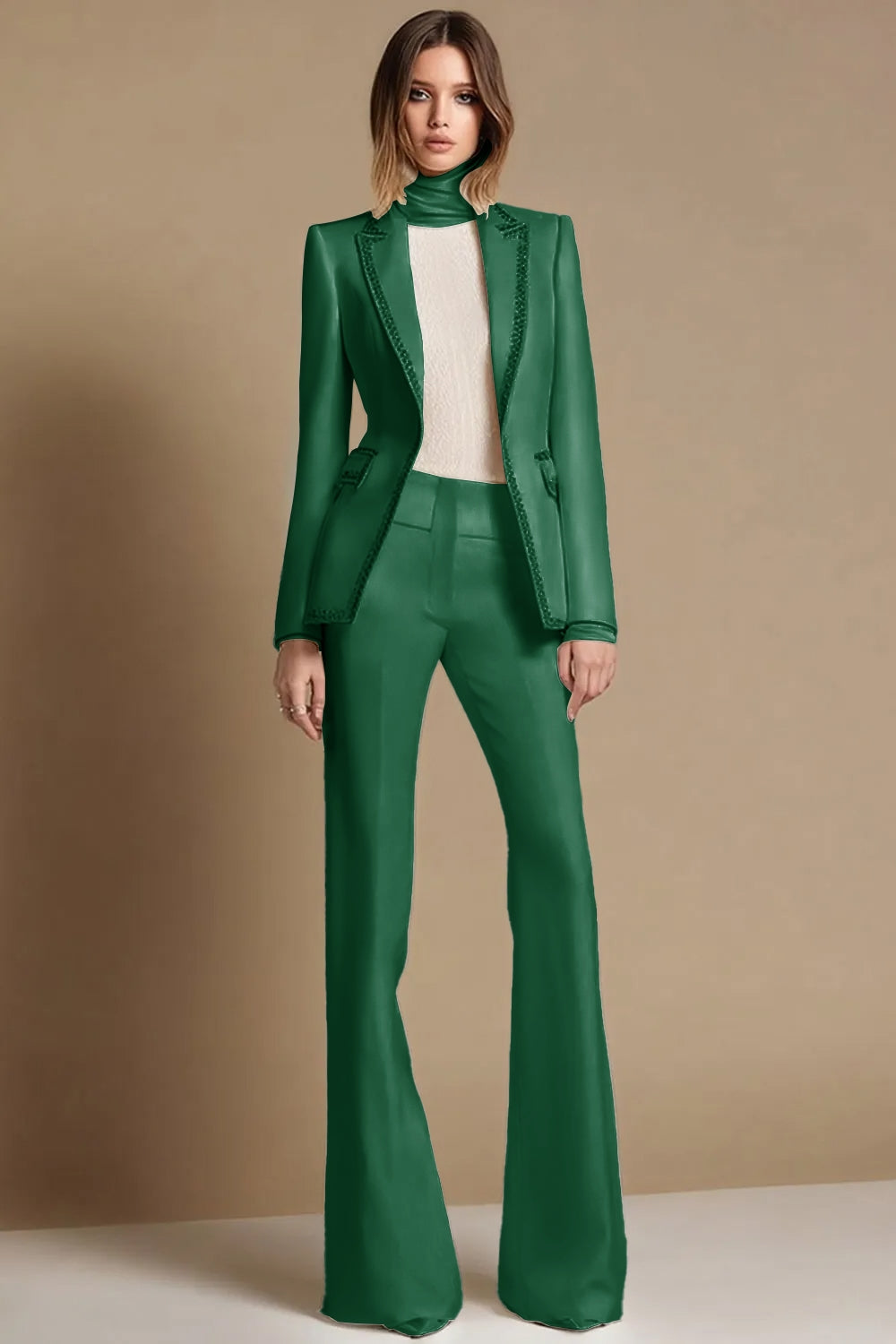 2 Piece Sparkly White Peak Lapel Prom Suits with Beading
