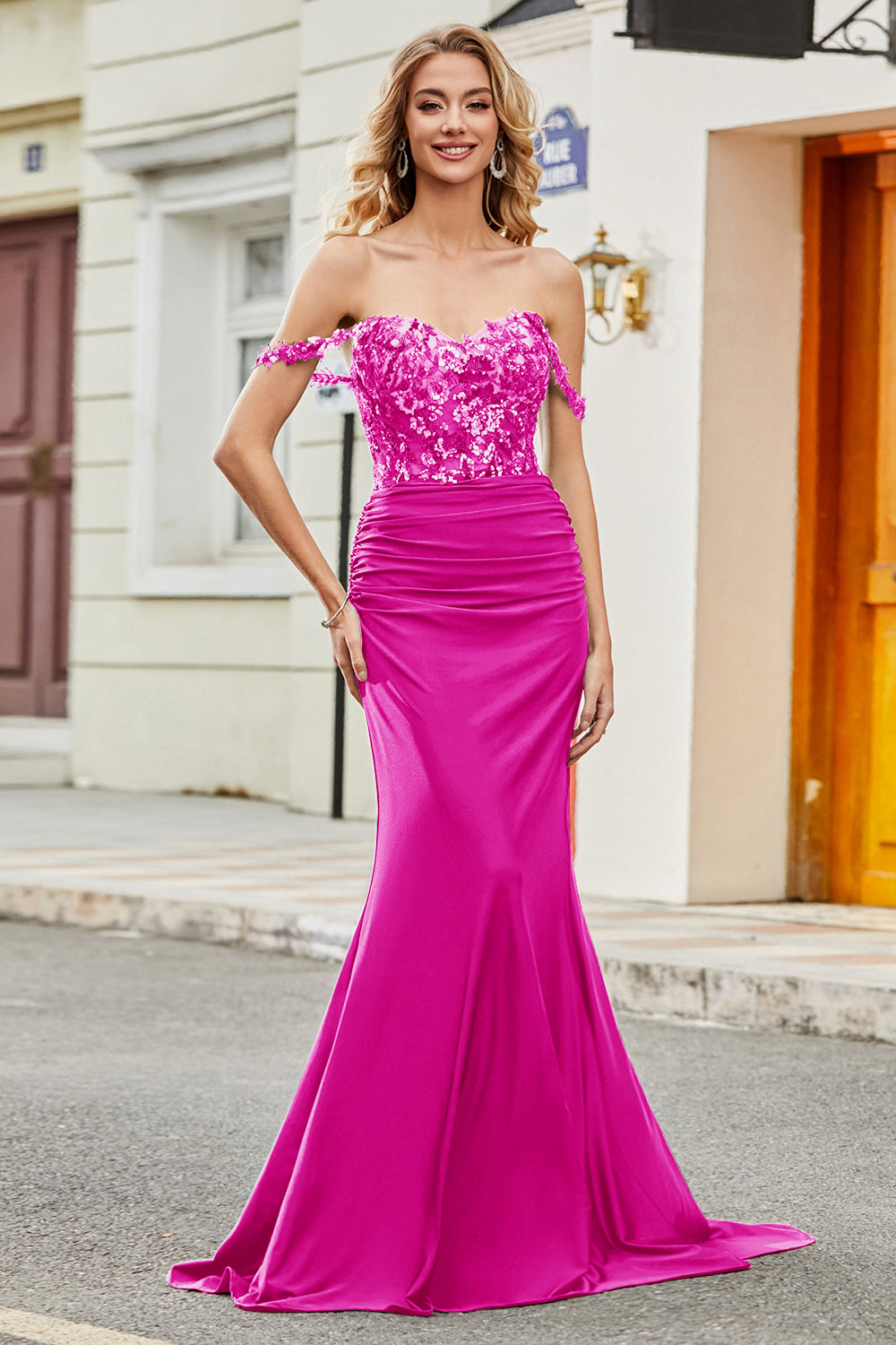 Robe de bal longue sirène vert foncé à épaules dénudées