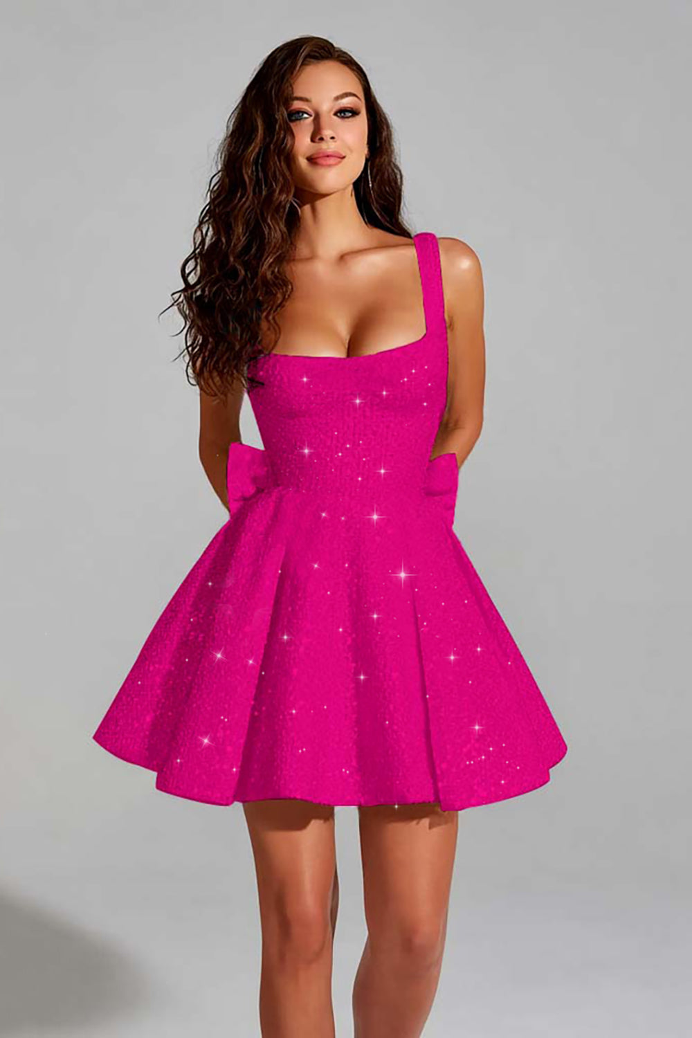 Robe courte de bal de promo en forme de trapèze à encolure carrée en ivoire pailleté et sequins, avec grand nœud au dos