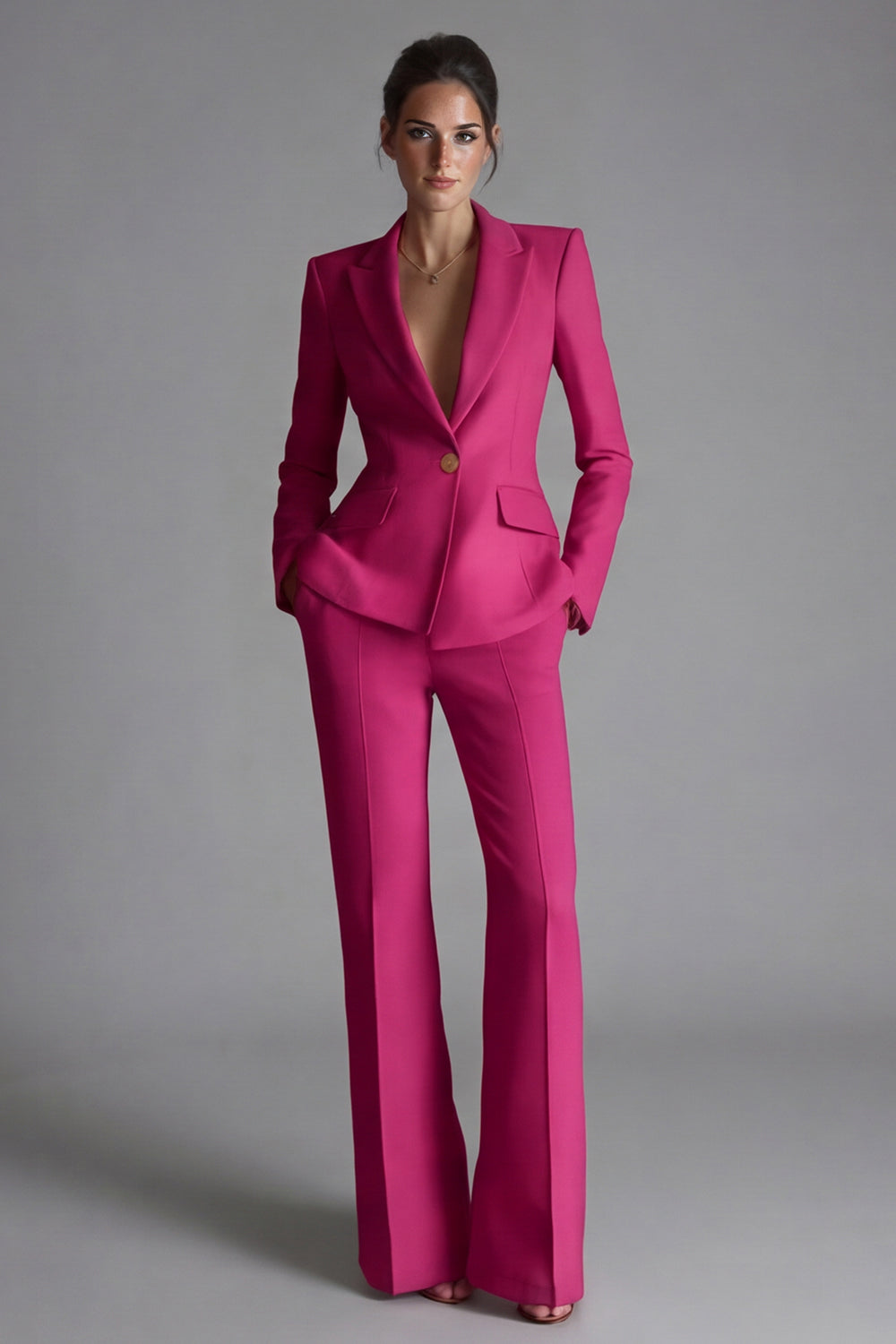 Costume de travail 2 pièces rose à revers pointus et un bouton pour femme