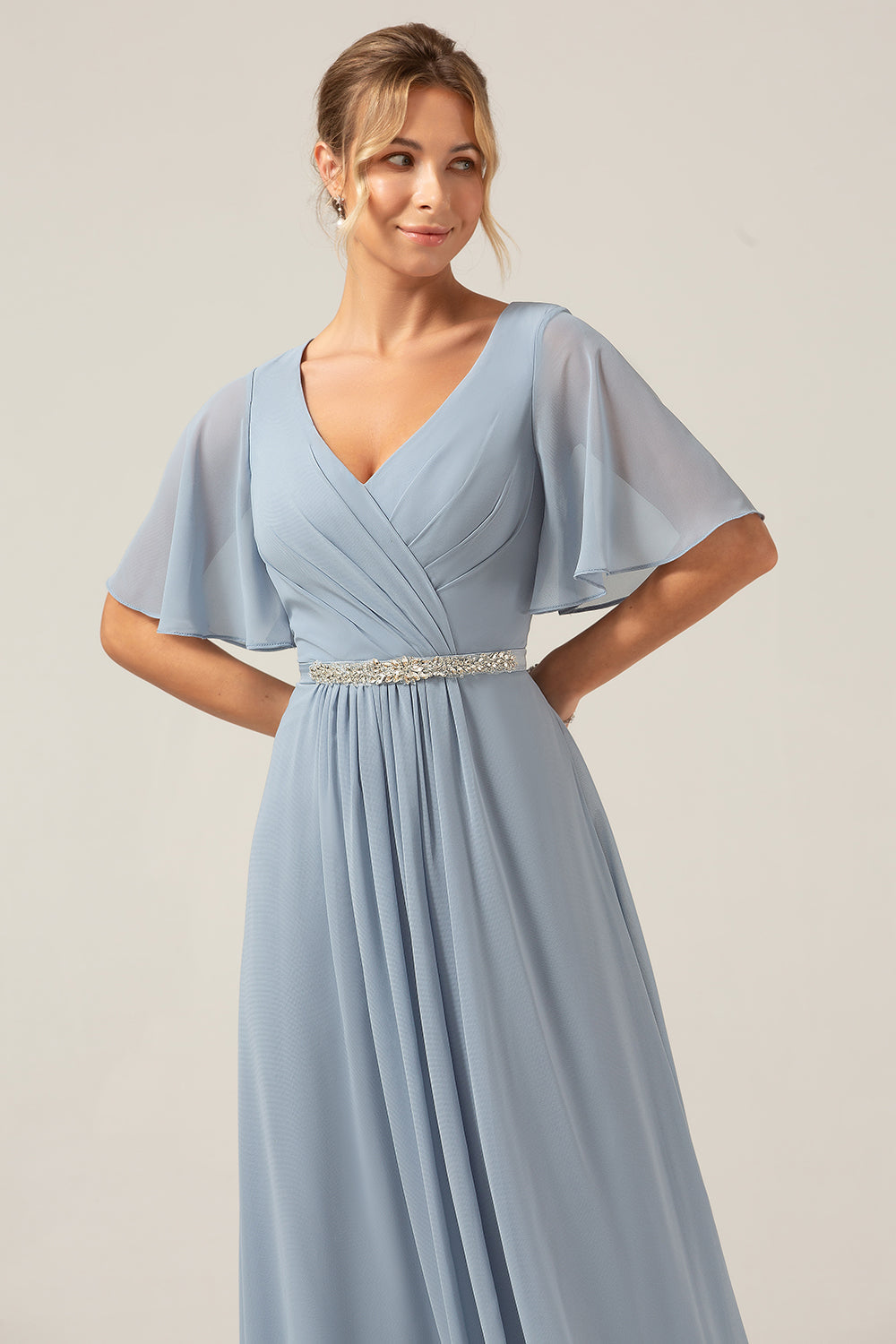 Robe de Demoiselle d'Honneur en Mousseline Bleu Poussiéreux, Coupe Évasée, Col en V, Manches Courtes