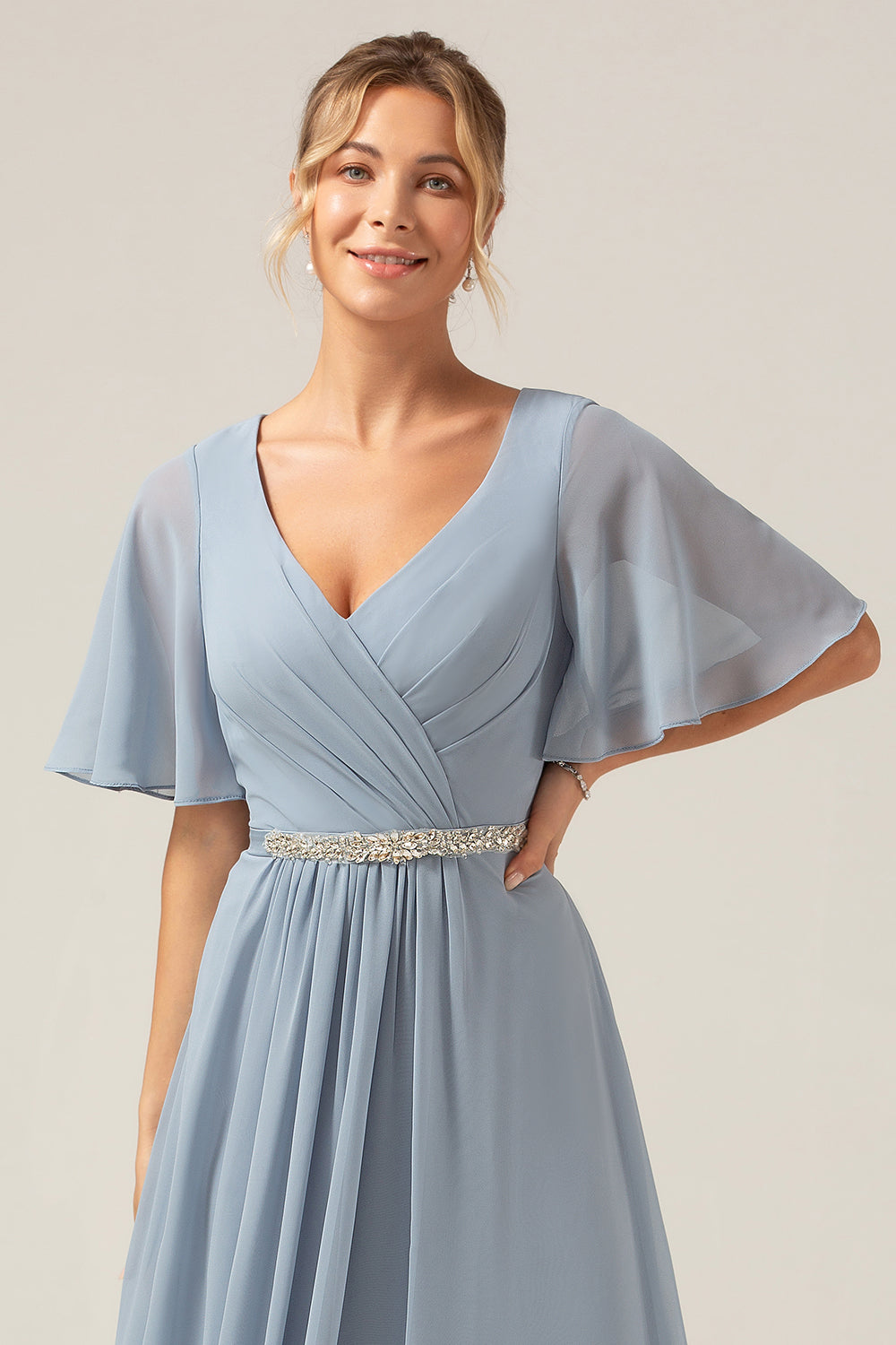 Robe de Demoiselle d'Honneur en Mousseline Bleu Poussiéreux, Coupe Évasée, Col en V, Manches Courtes