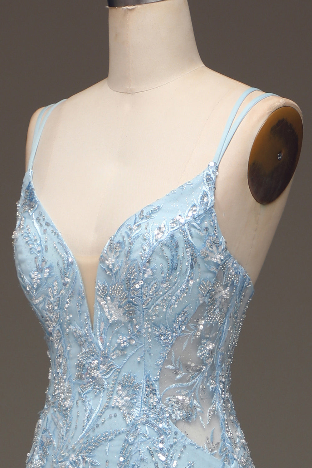 Robe de Soirée Sirène en Tulle Bleu Perlée