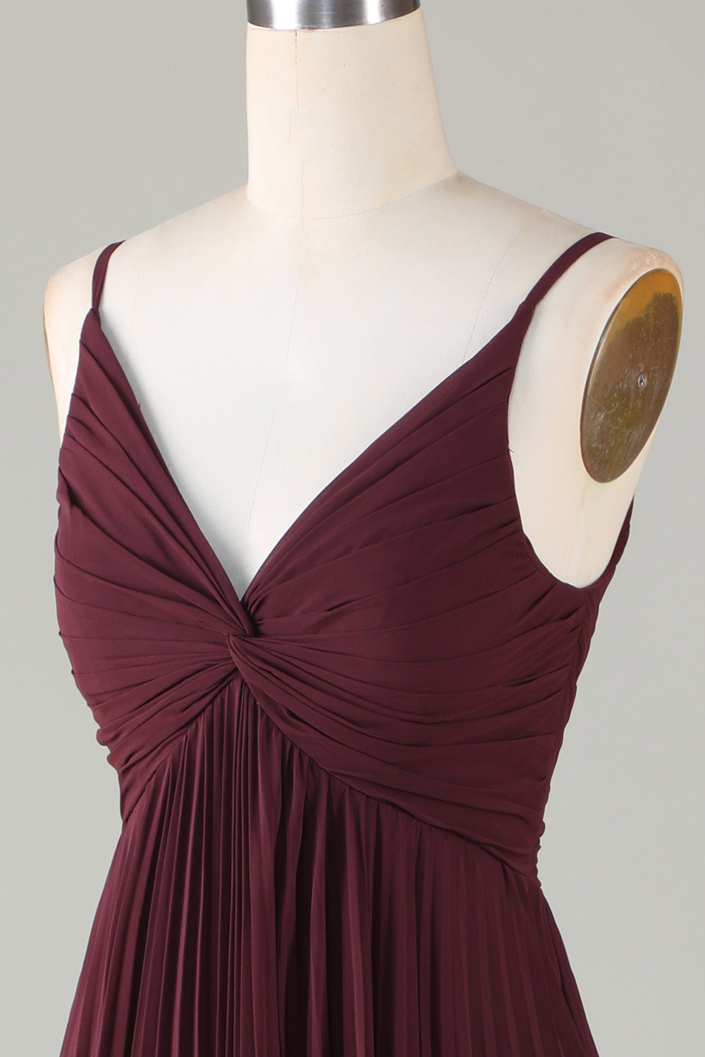 Robe de demoiselle d'honneur trapèze sans manches couleur cabernet