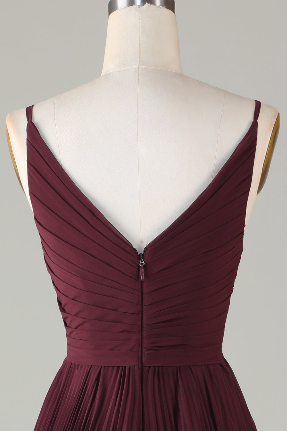 Robe de demoiselle d'honneur trapèze sans manches couleur cabernet