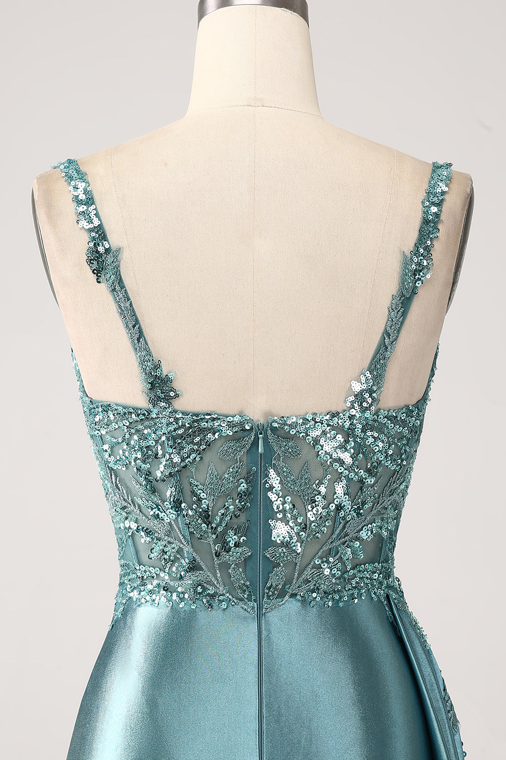 Robe de bal sirène longue en satin bleu à col en V, avec appliqués, sequins et fente