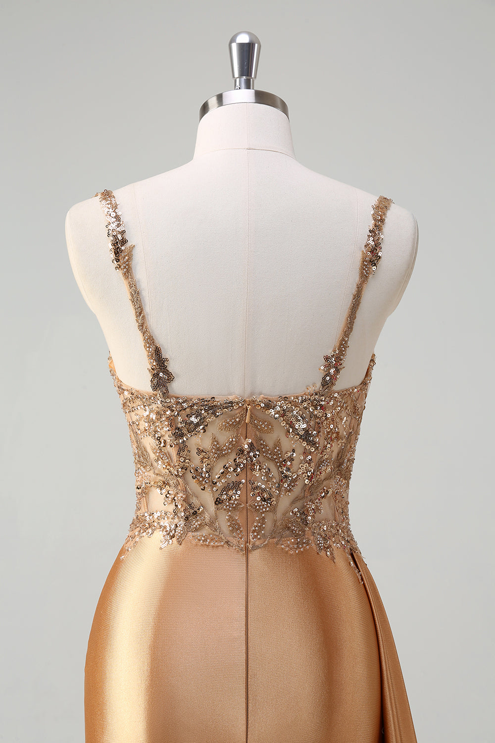 Robe de bal sirène longue en satin bleu à col en V, avec appliqués, sequins et fente