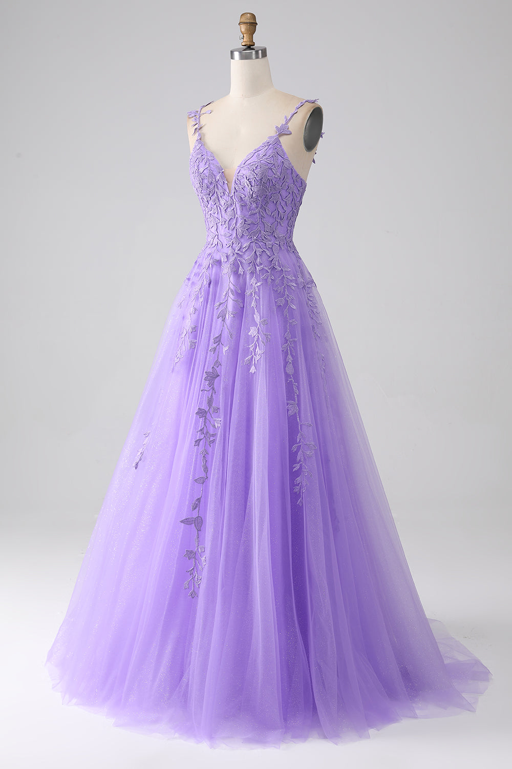 Robe de bal longue lilas coupe trapèze à bretelles spaghetti avec appliques
