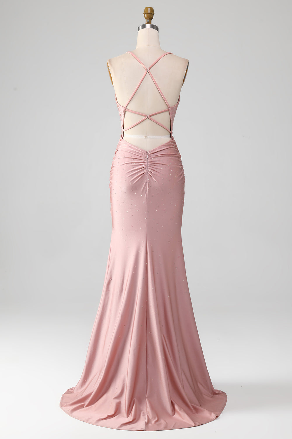 Robe de bal longue sirène perlée blush étincelante