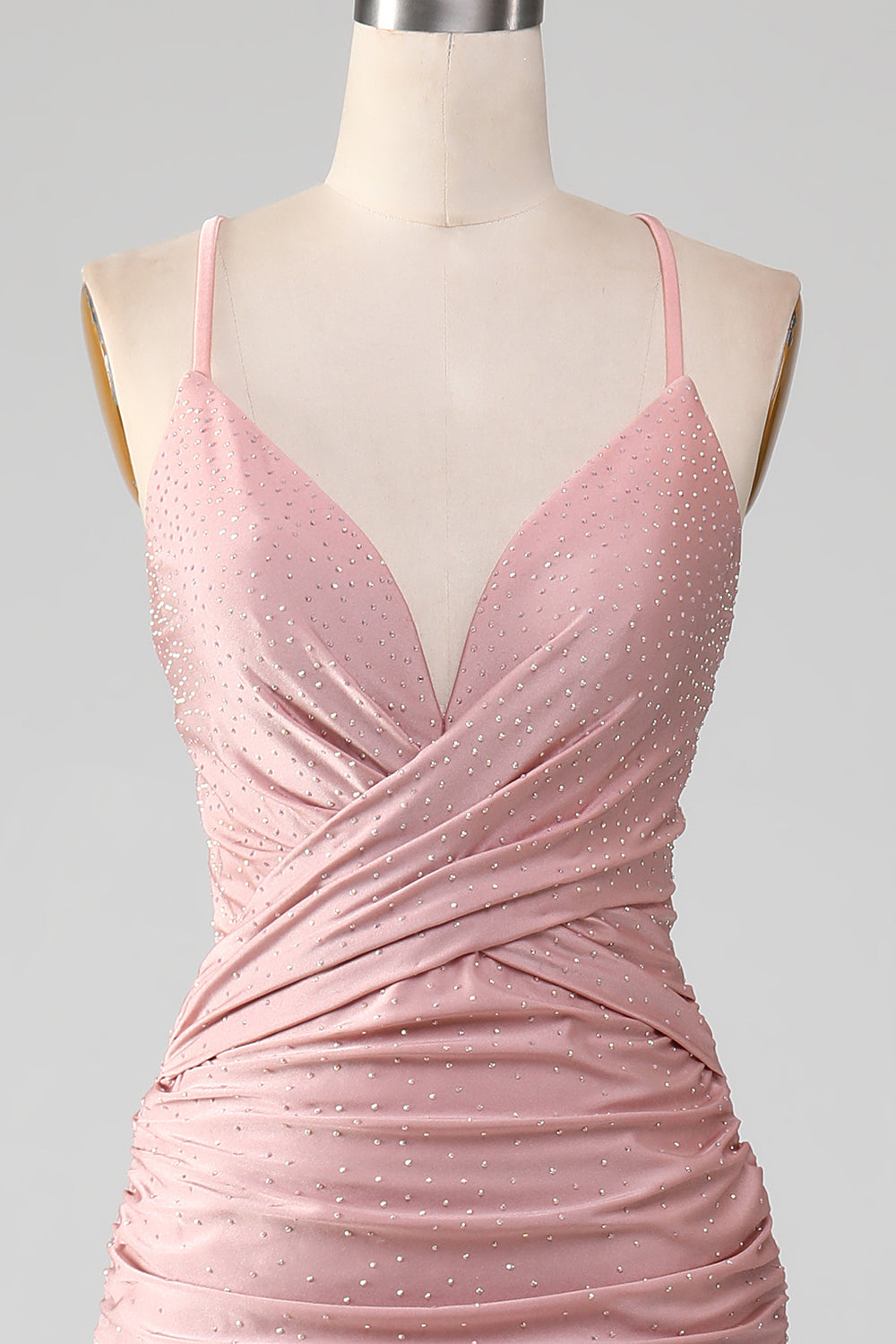 Robe de bal longue sirène perlée blush étincelante