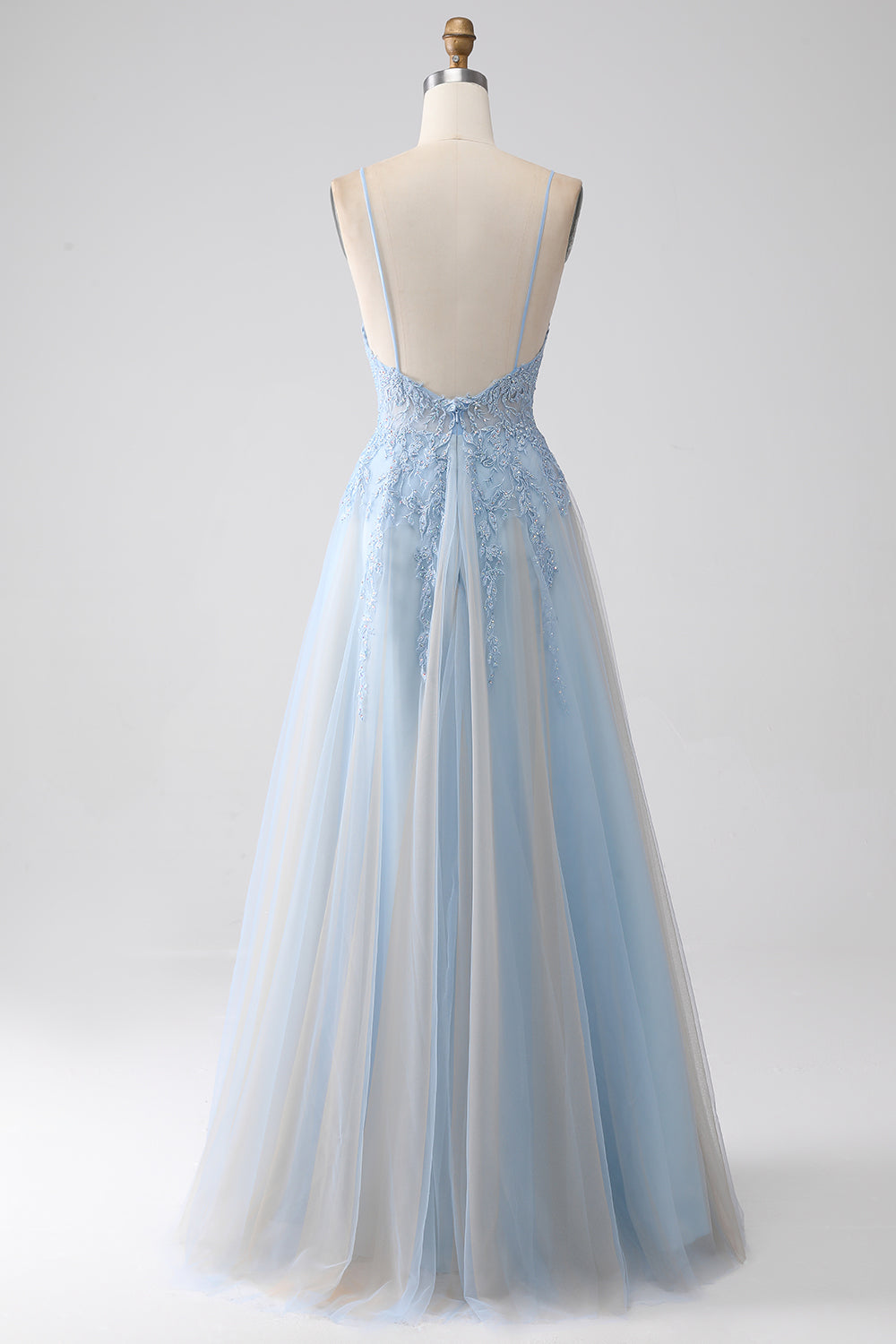 Robe de bal bleu-gris trapèze à fines bretelles avec perles