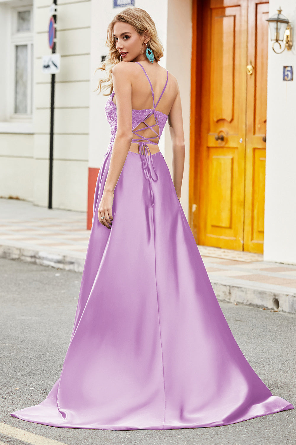 Trendy A-Line Spaghetti Strap Lilac Long Prom Dress with Appliques
