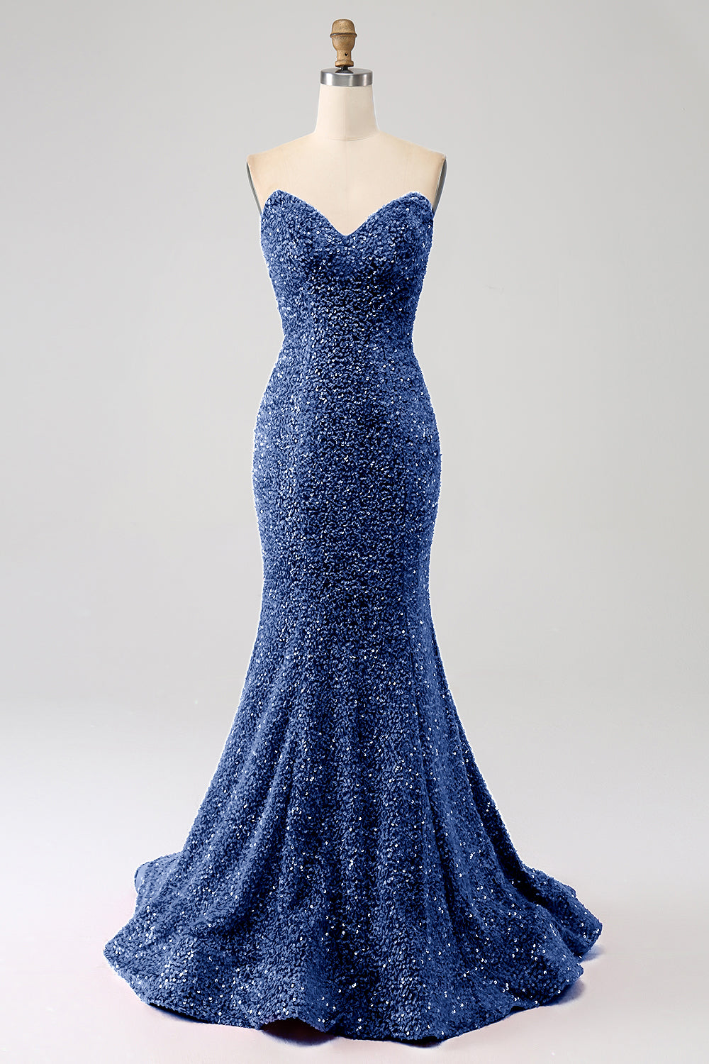 Robe de bal de sirène à encolure cœur et traîne longue brodée de sequins bleu marine