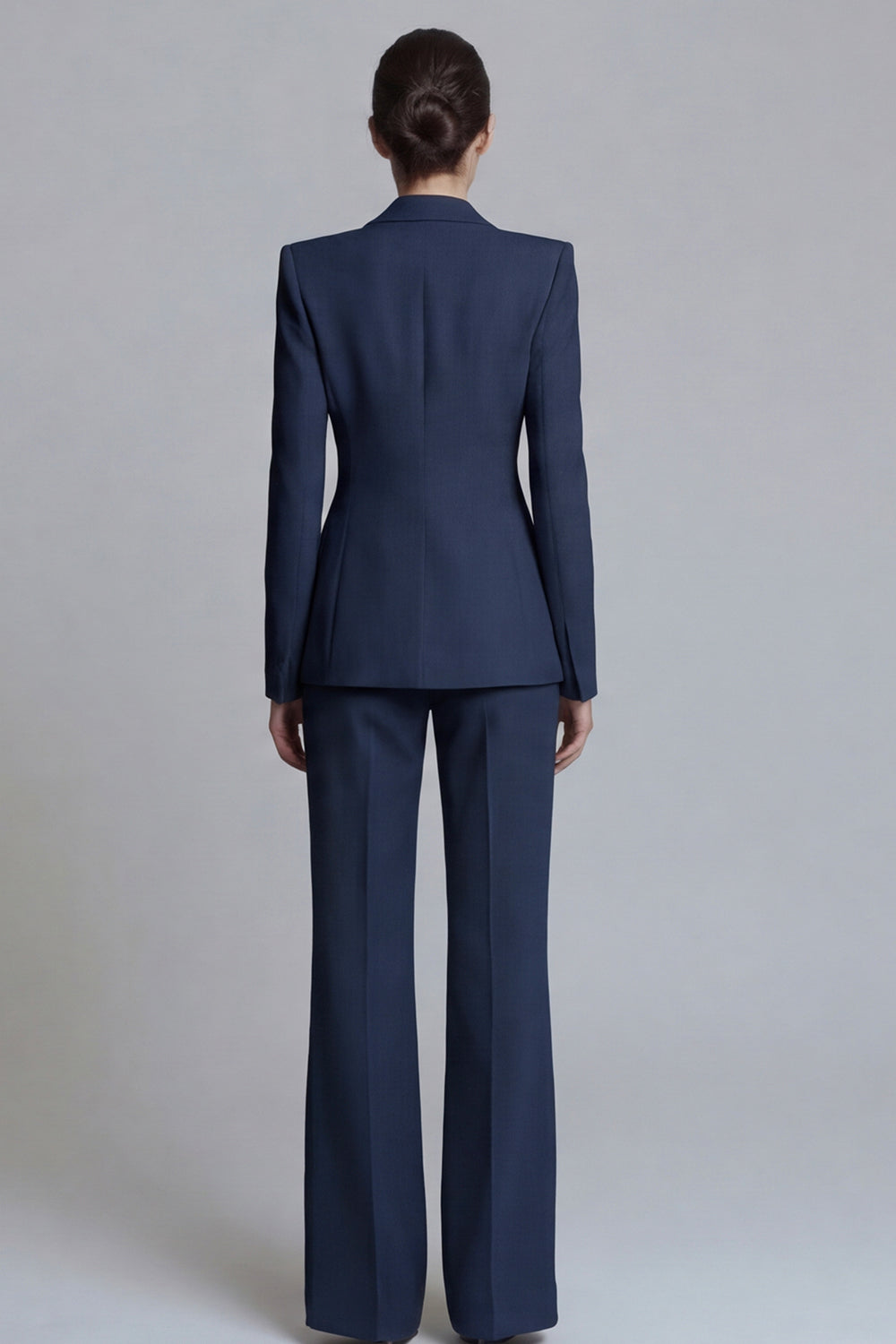 Costume de travail 2 pièces rose à revers pointus et un bouton pour femme