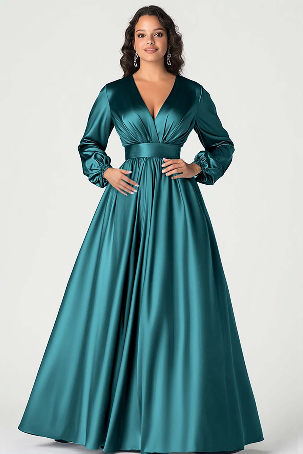 Robe de mère de la mariée en satin gris-bleu à col en V et manches longues
