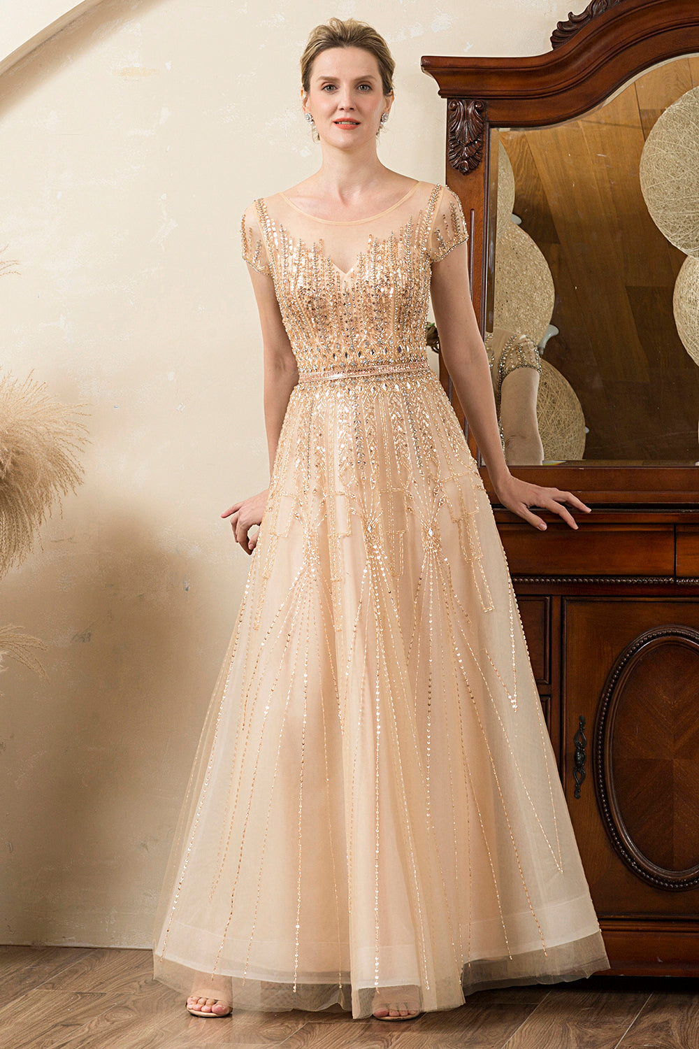 Robe de mère de la mariée perlée dorée