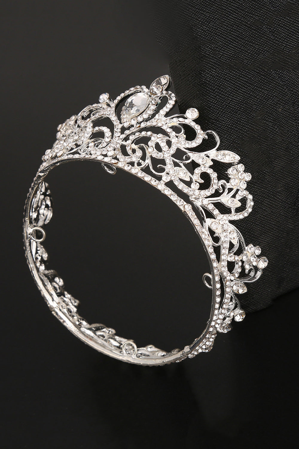 Diadème couronne dorée de reine de bal en cristal