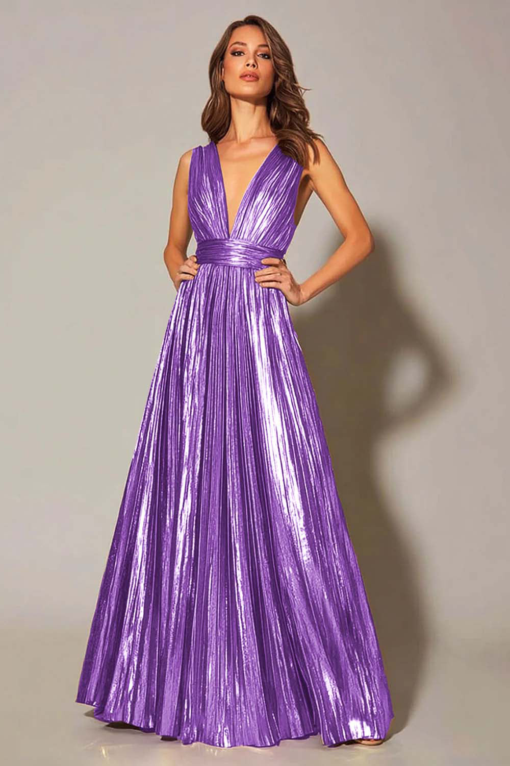 Robe de soirée plissée coupe trapèze doré métallisé