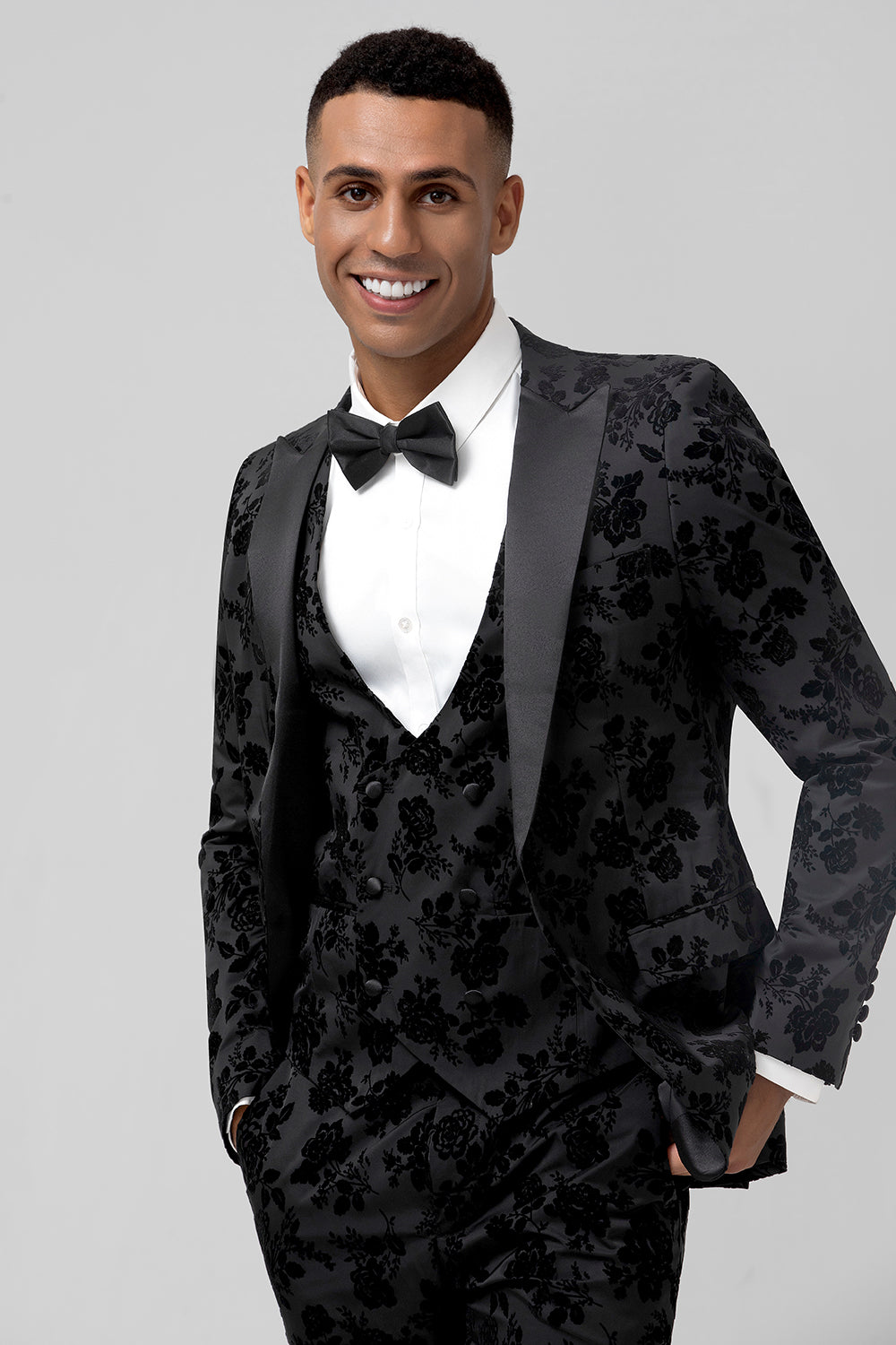 Peak Lapel Black Jacquard 3 Piece One Button Men's Prom Suits