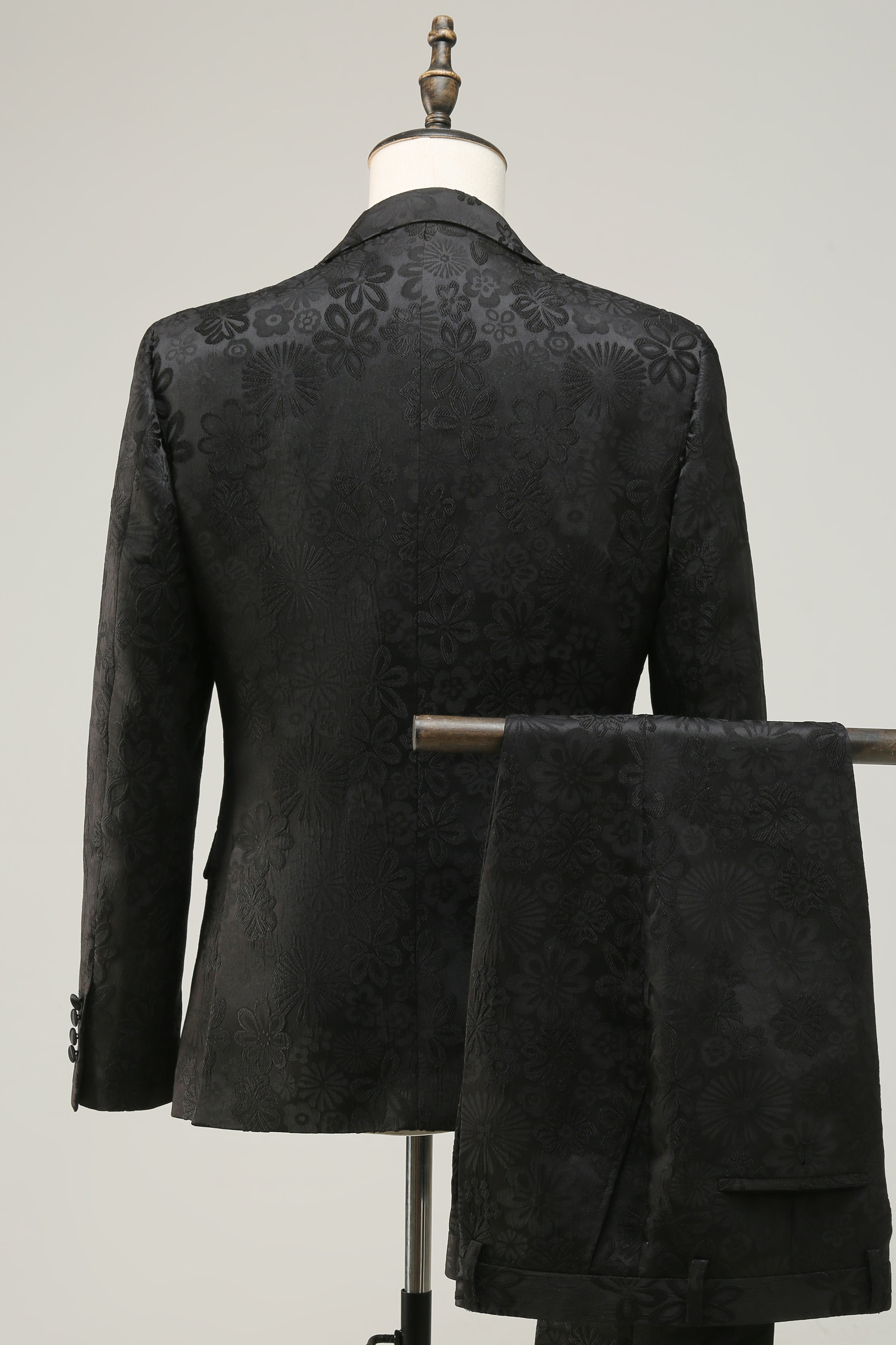 Costumes de bal pour hommes coupe ajustée à revers en pointe en jacquard rose clair