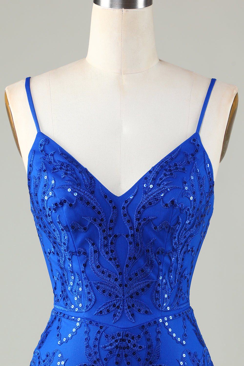 Robe de bal courte moulante à bretelles spaghetti en sequins rouge foncé scintillants