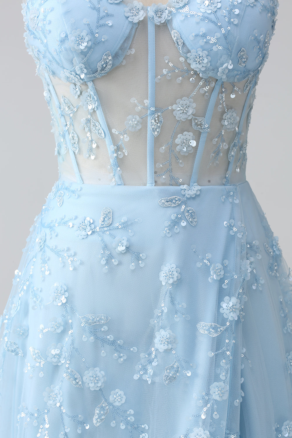 Robe de bal fendue coupe trapèze à bretelles spaghetti, corsage sequin et blush pailleté