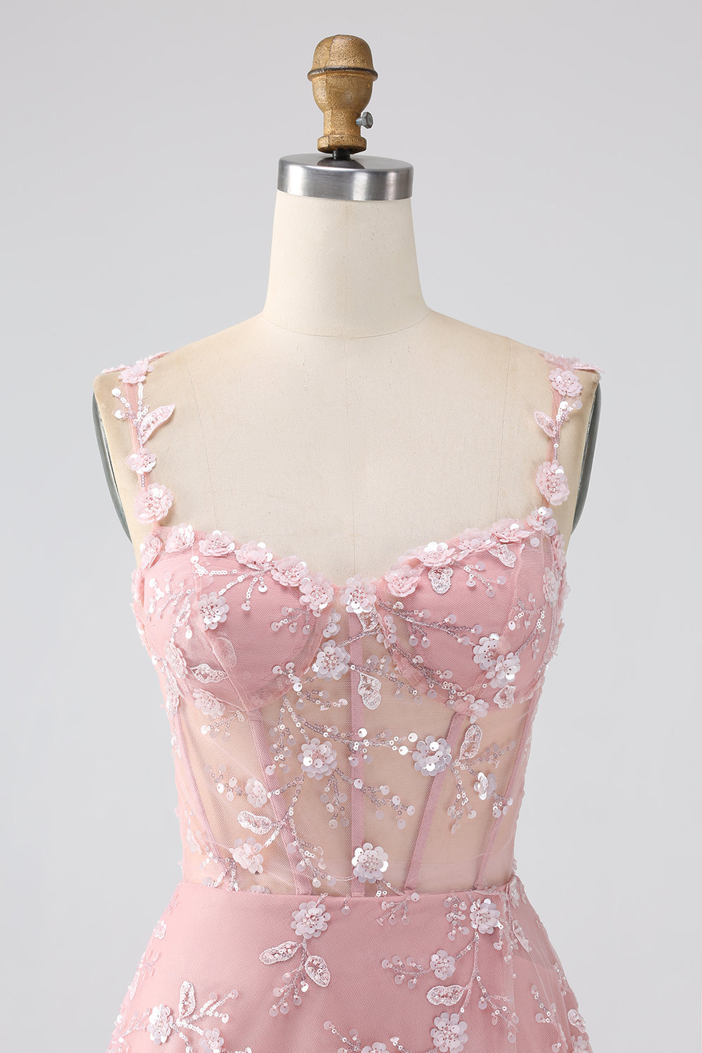 Robe de bal fendue coupe trapèze à bretelles spaghetti, corsage sequin et blush pailleté