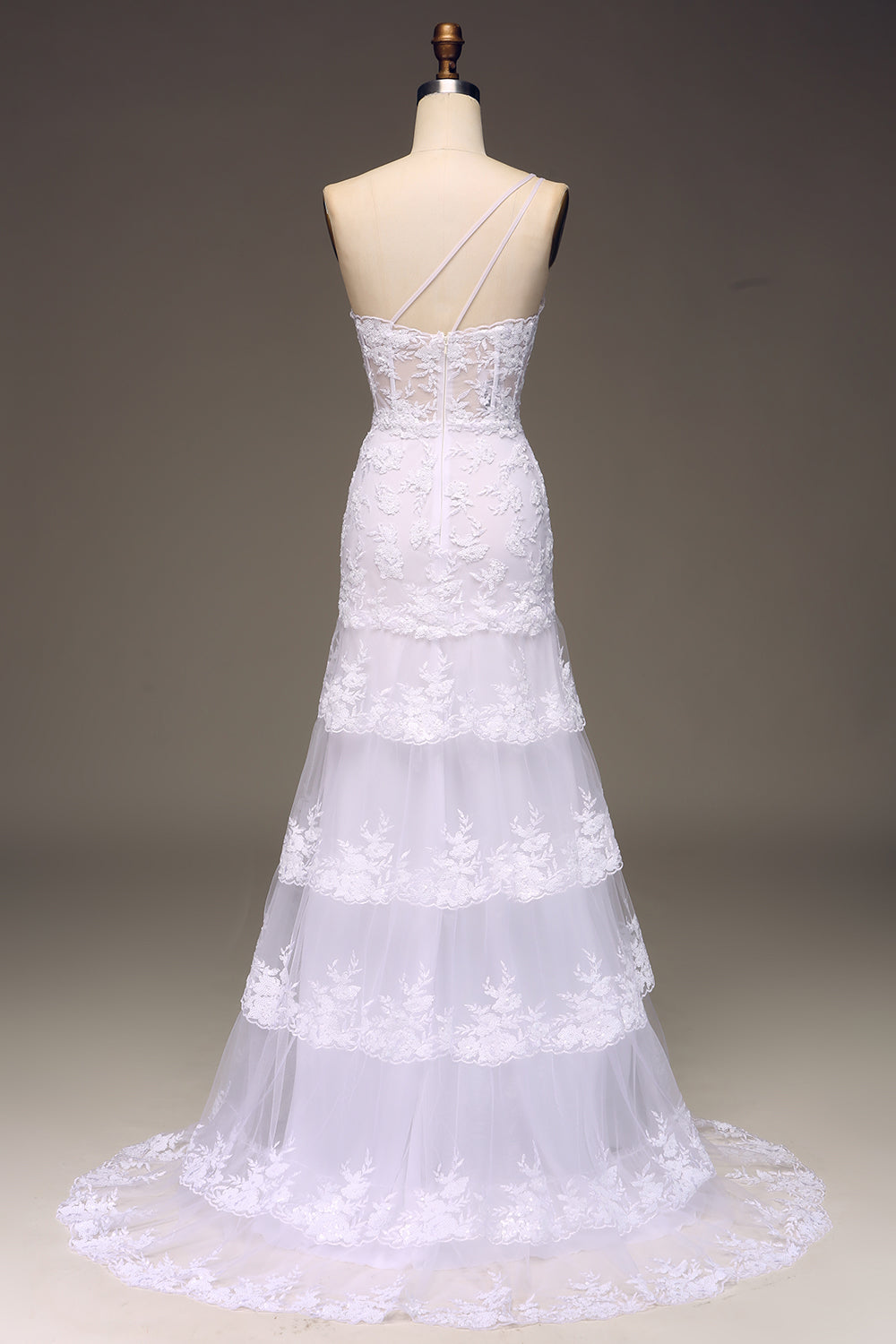 Robe de bal longue une épaule en dentelle étagée bleu marine foncé pailletée avec fente