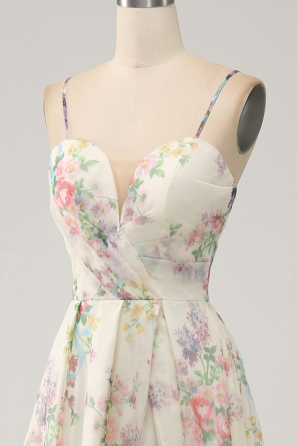 Robe de bal évasée fendue ivoire à imprimé floral