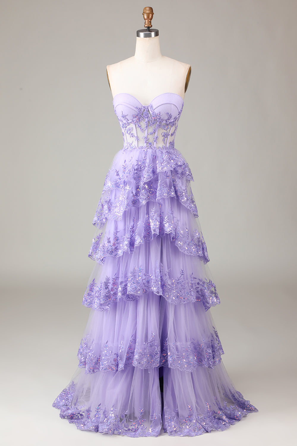 Robe de bal bustier en tulle étagée lavande avec appliqués