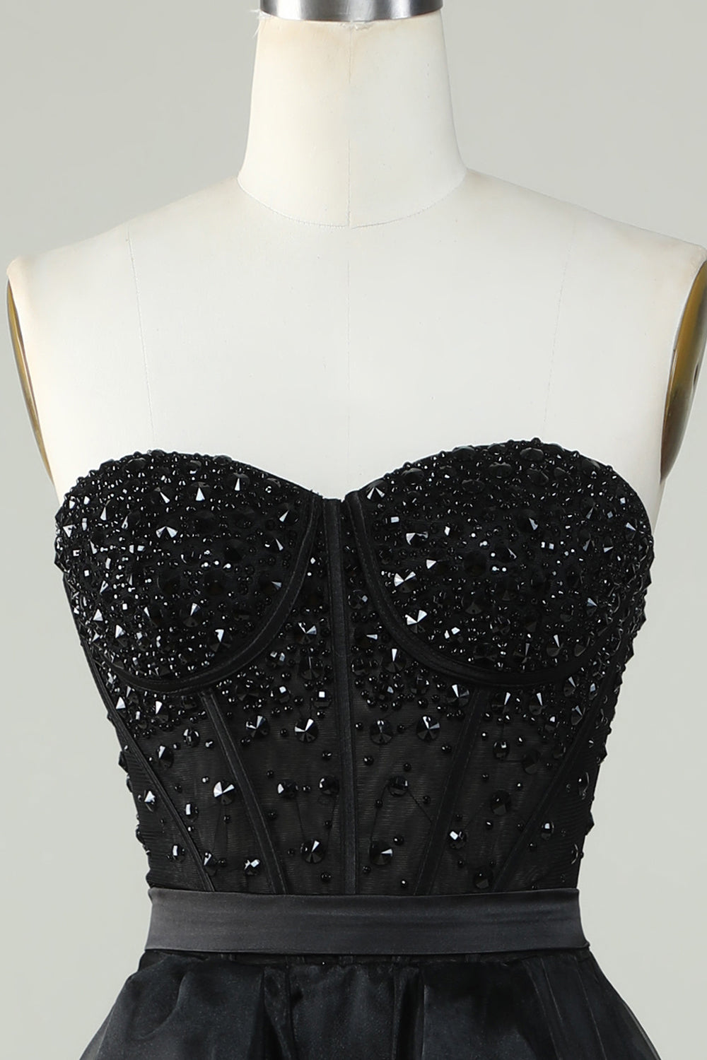Robe de soirée bustier noire trapèze de princesse