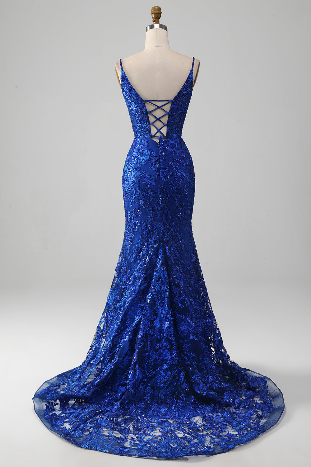 Robe de bal longue sirène bleu roi pailletée à bretelles spaghetti avec applications