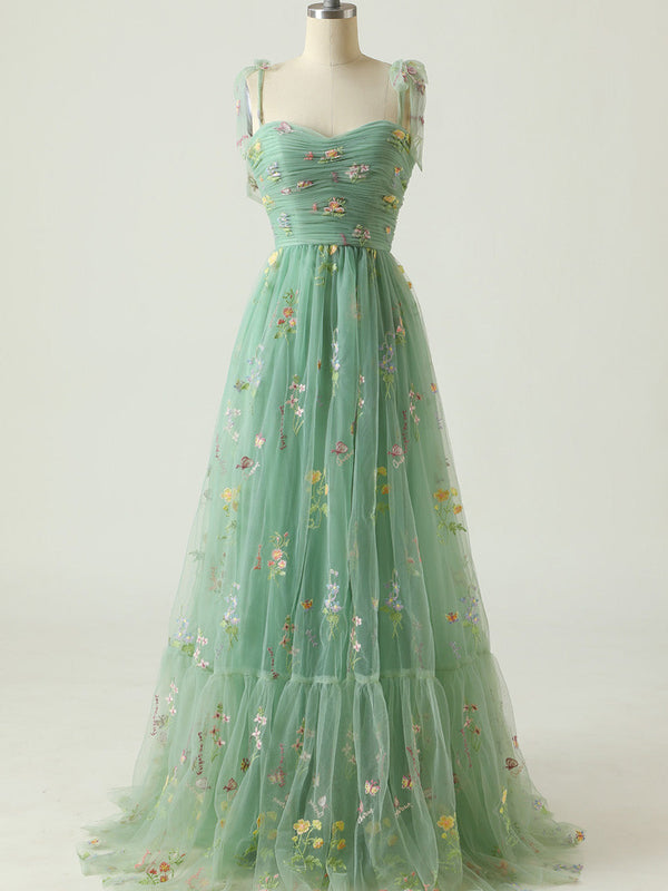 Robe de bal longue verte brodée