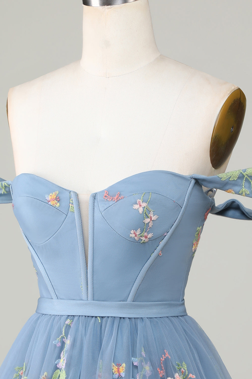 Robe Courte de Cérémonie de Remise de Diplôme Ligne A Cœur Gris Bleu Mignon avec Broderie