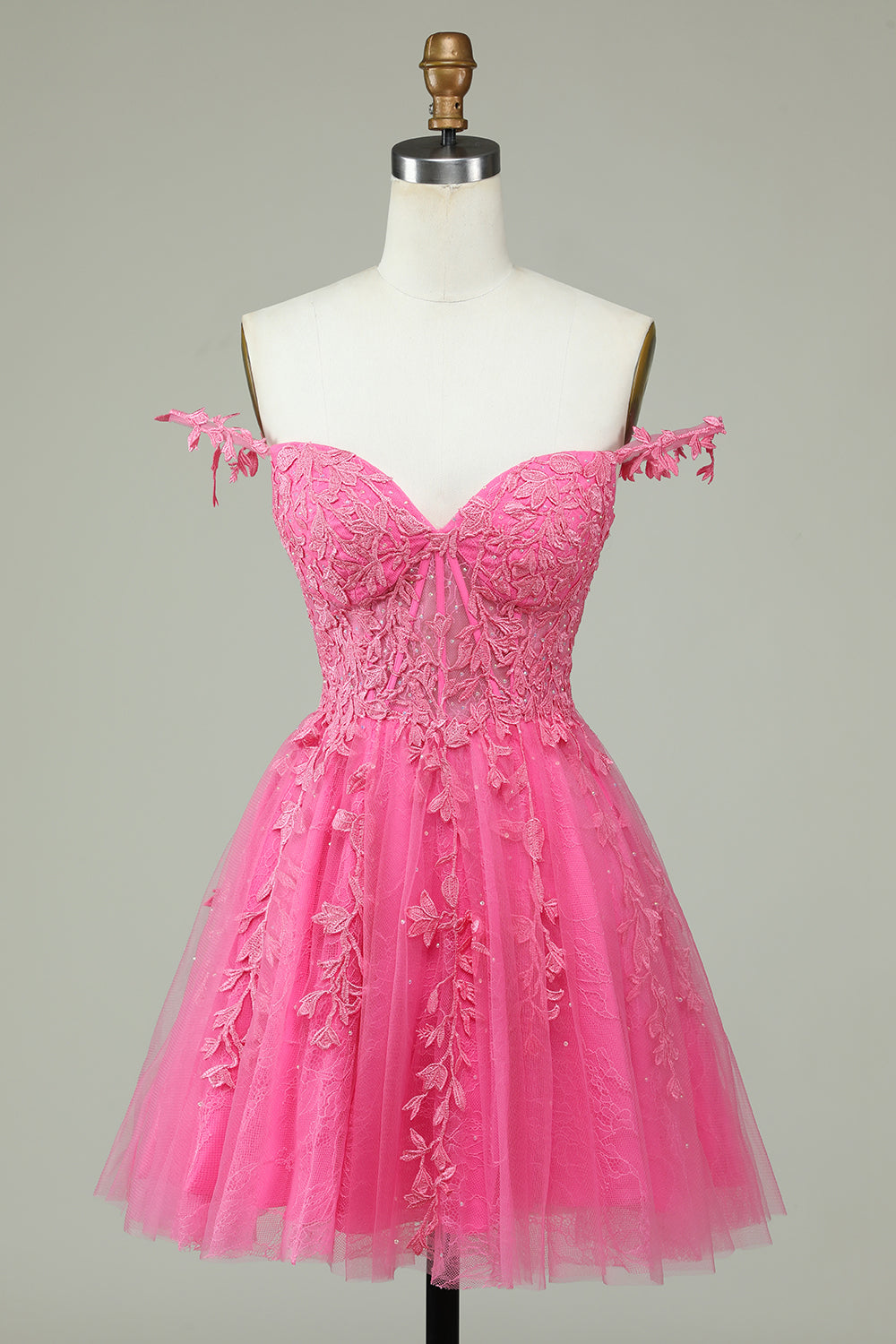 Jolie robe de bal courte menthe ligne A à fines bretelles avec appliqués