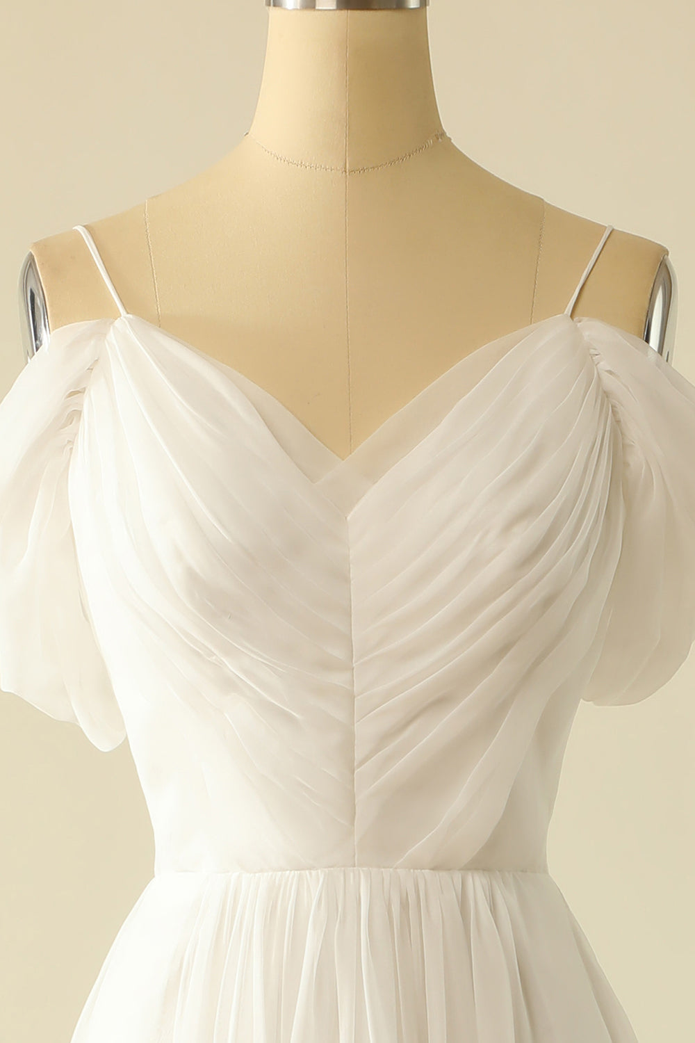 Robe de mariée bustier en tulle blanc