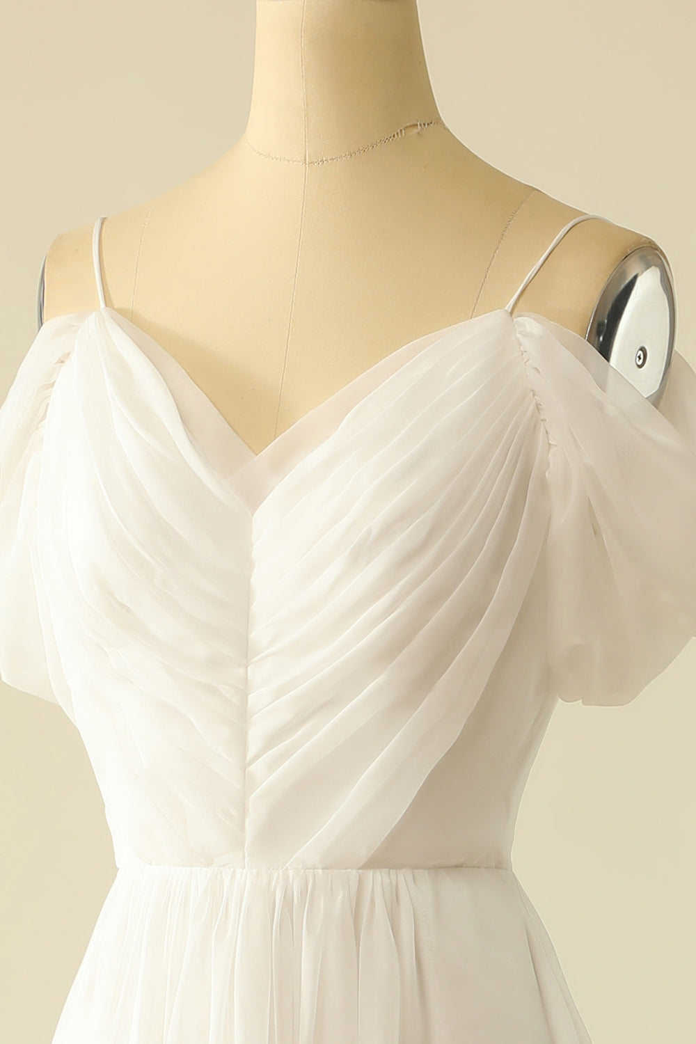 Robe de mariée bustier en tulle blanc